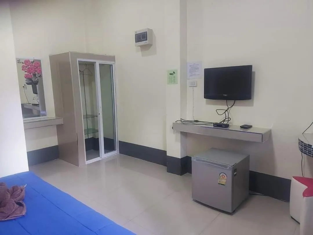 Bed in Lung Pod 9 resort