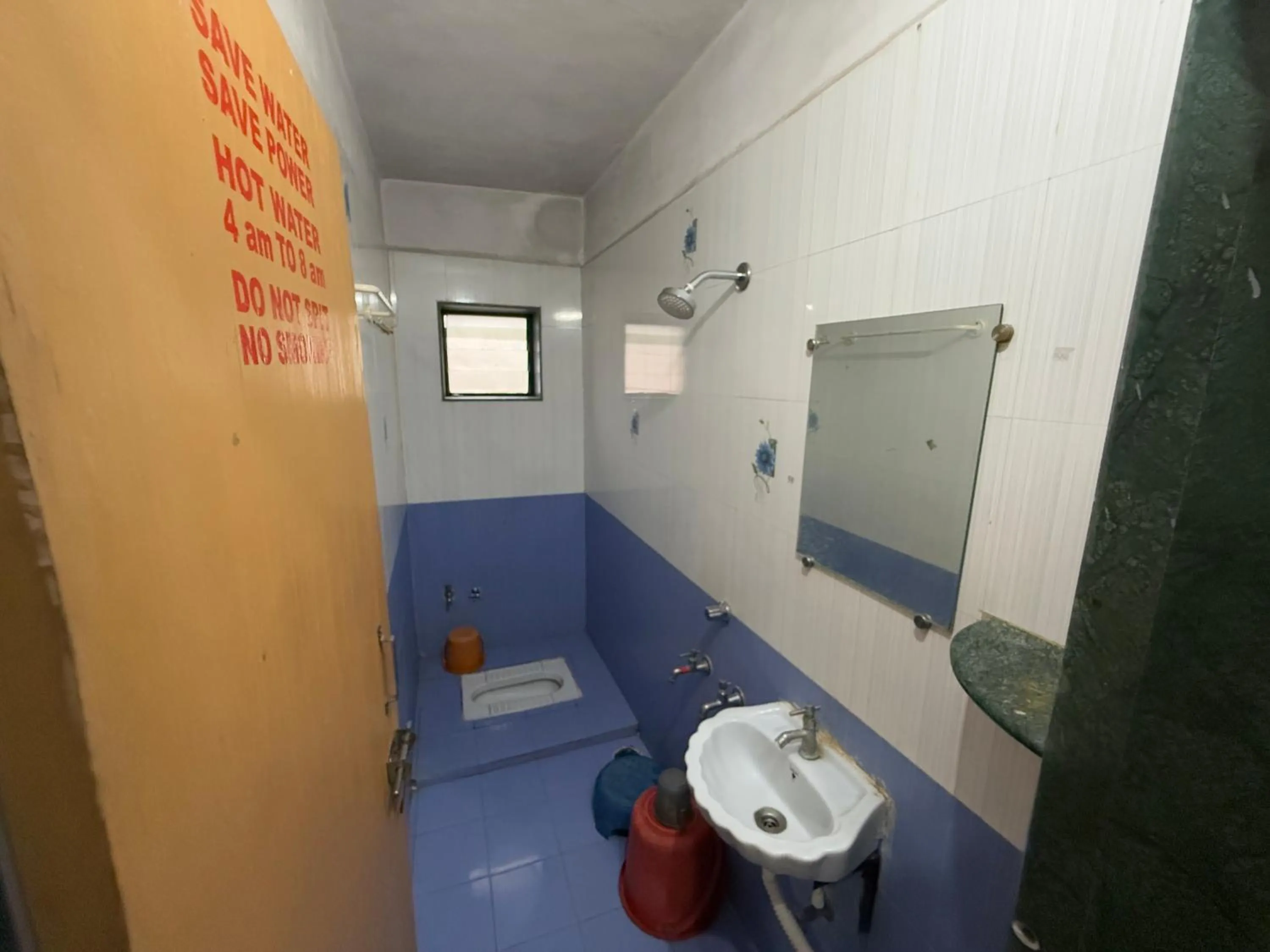 Bathroom in Hotel Temple Sai