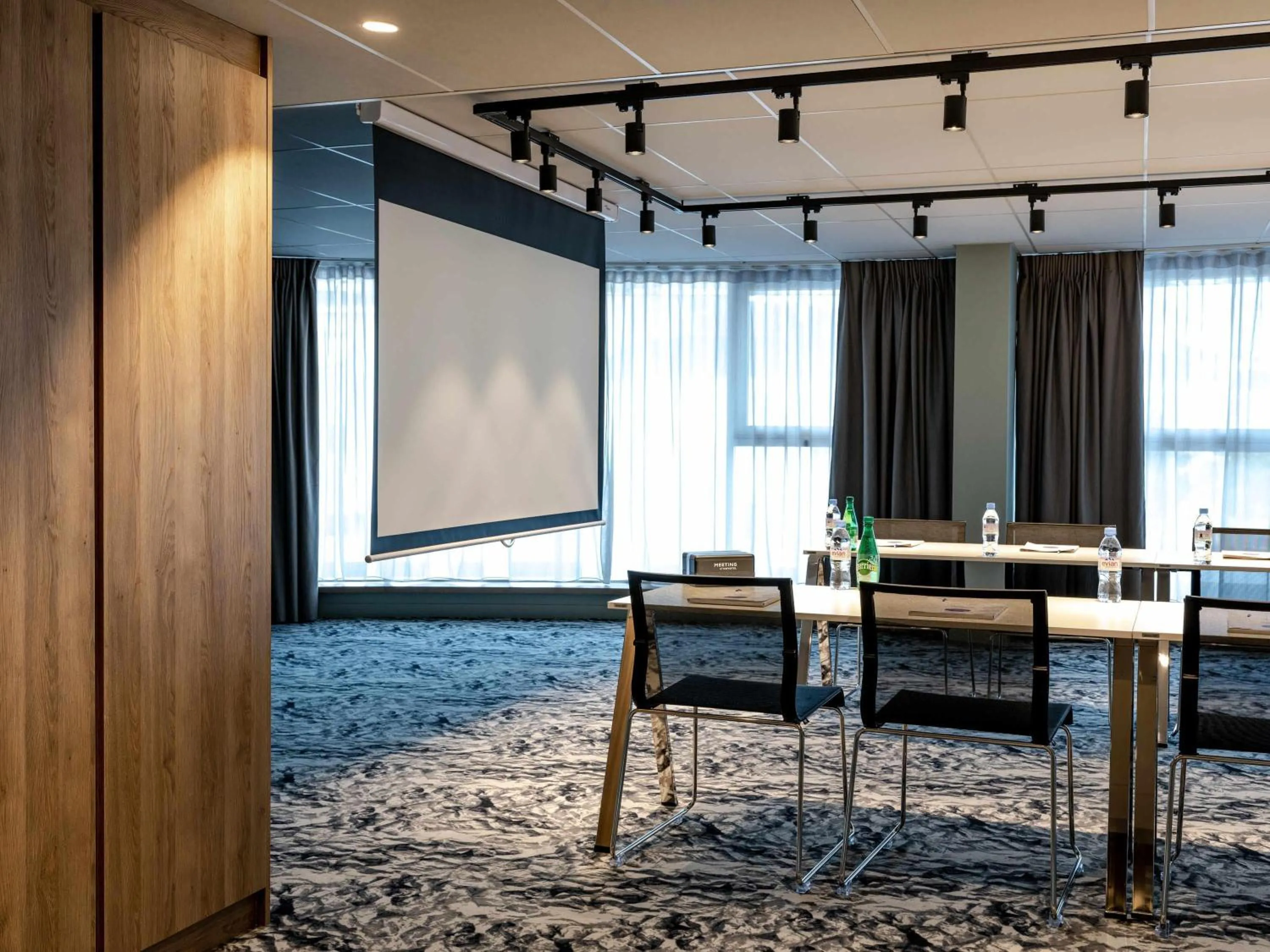 Meeting/conference room in Novotel Angers Centre Gare
