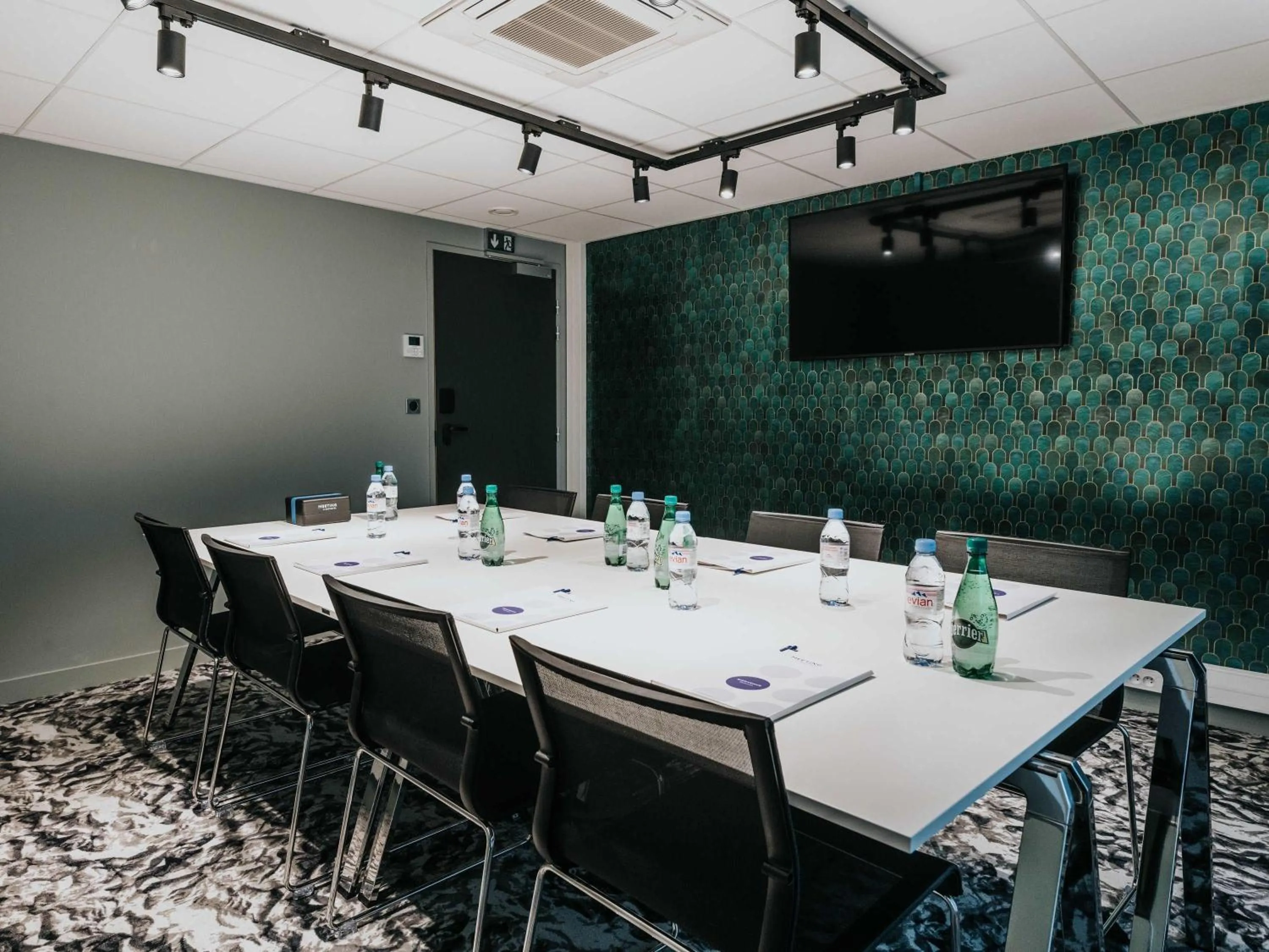 Meeting/conference room in Novotel Angers Centre Gare