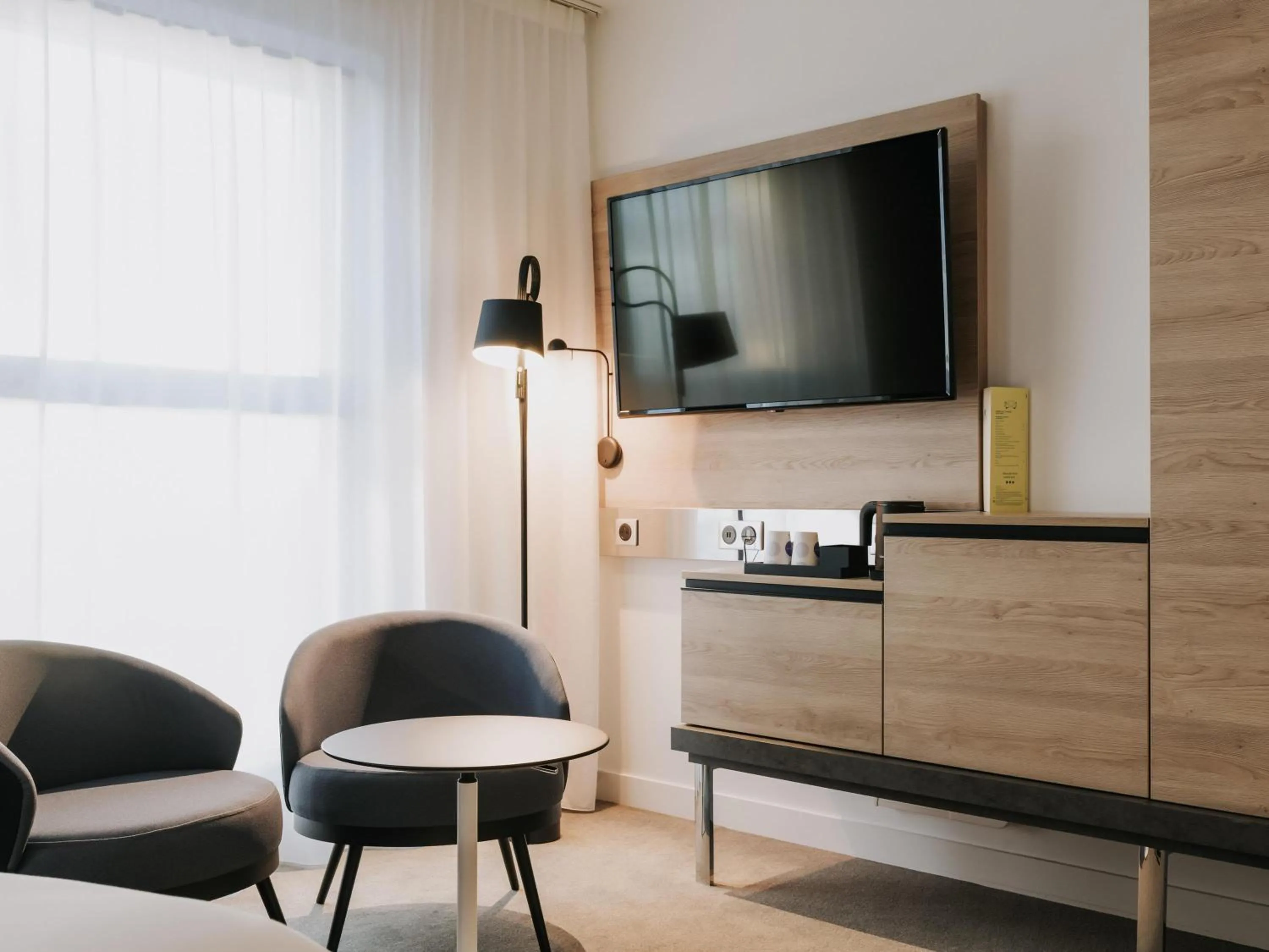 Bedroom in Novotel Angers Centre Gare