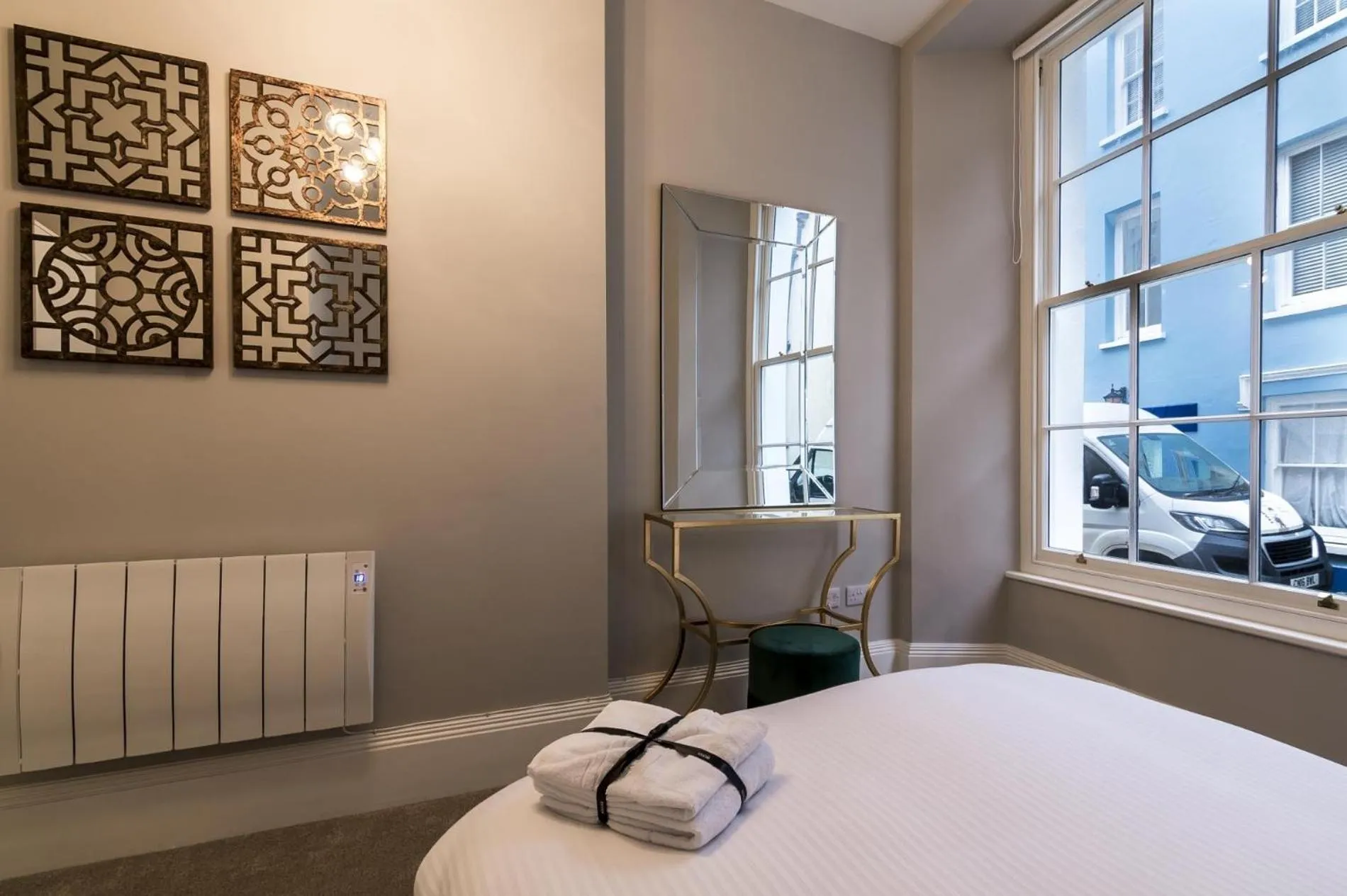 Floor plan in Pieces of Eight - 2 Bedroom Apartment - Tenby - (Windsor House)