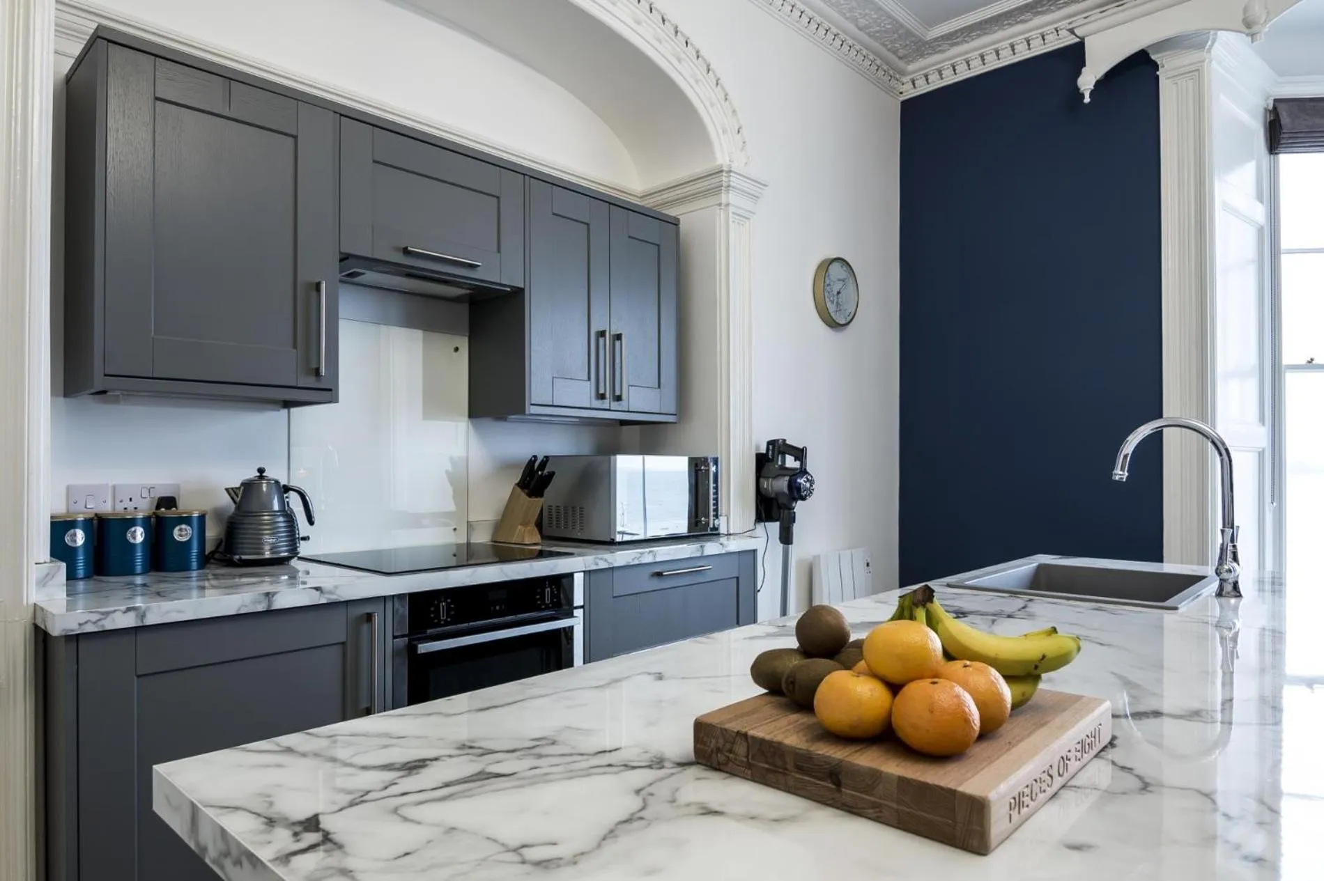 Floor plan in Pieces of Eight - 2 Bedroom Apartment - Tenby - (Windsor House)