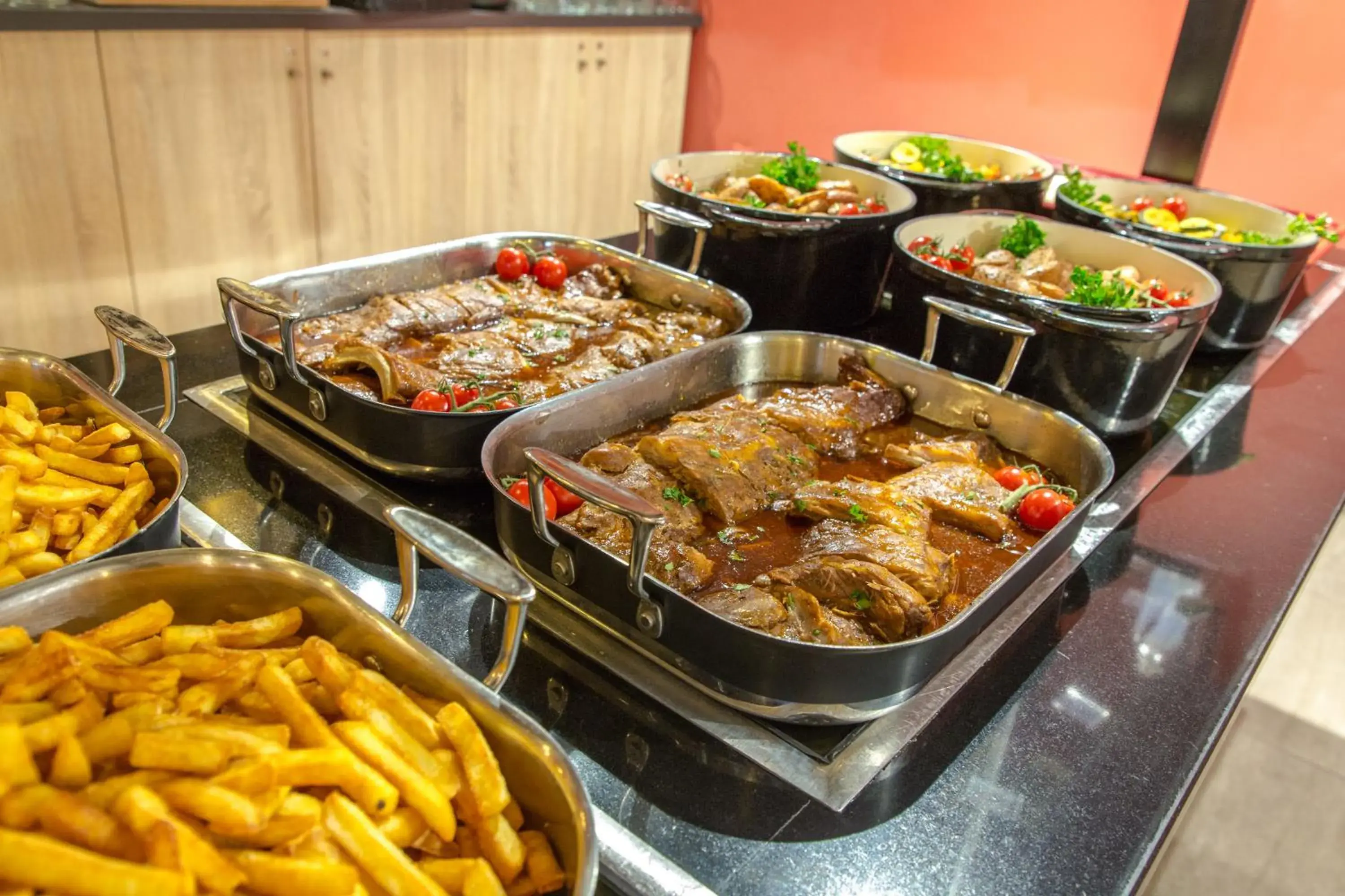 Restaurant/places to eat in SOWELL HOTELS La Plage Restaurant/places to eat in SOWELL HOTELS La Plage