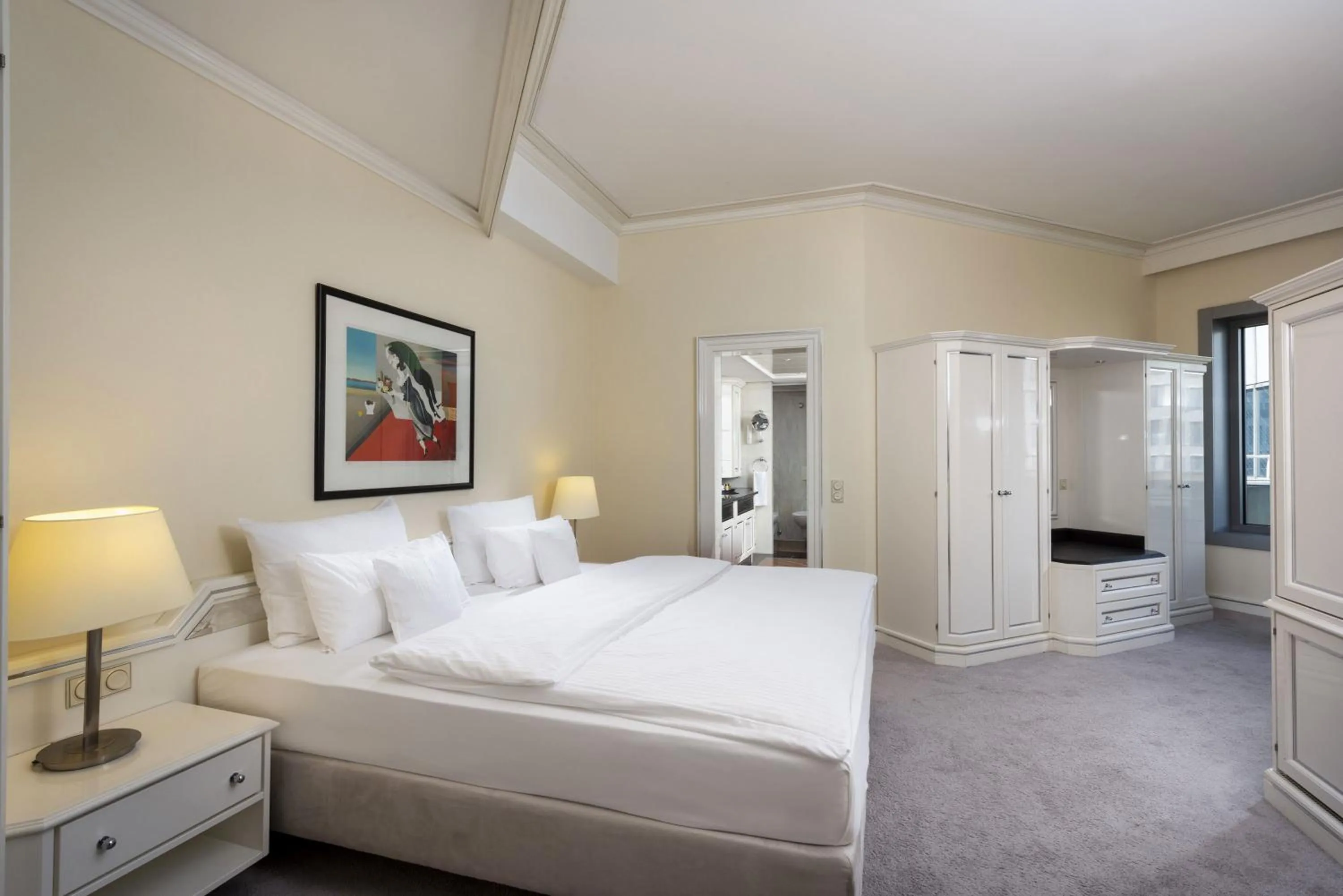 Bed in Maritim Hotel Frankfurt