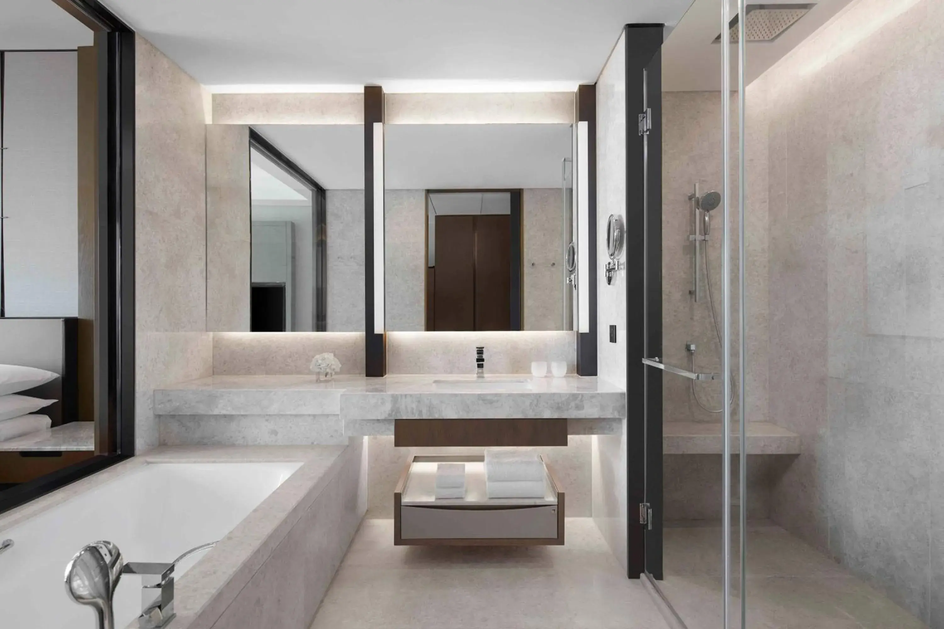 Executive King Room-lounge access in Jiaxing Marriott Hotel Executive King Room-lounge access in Jiaxing Marriott Hotel