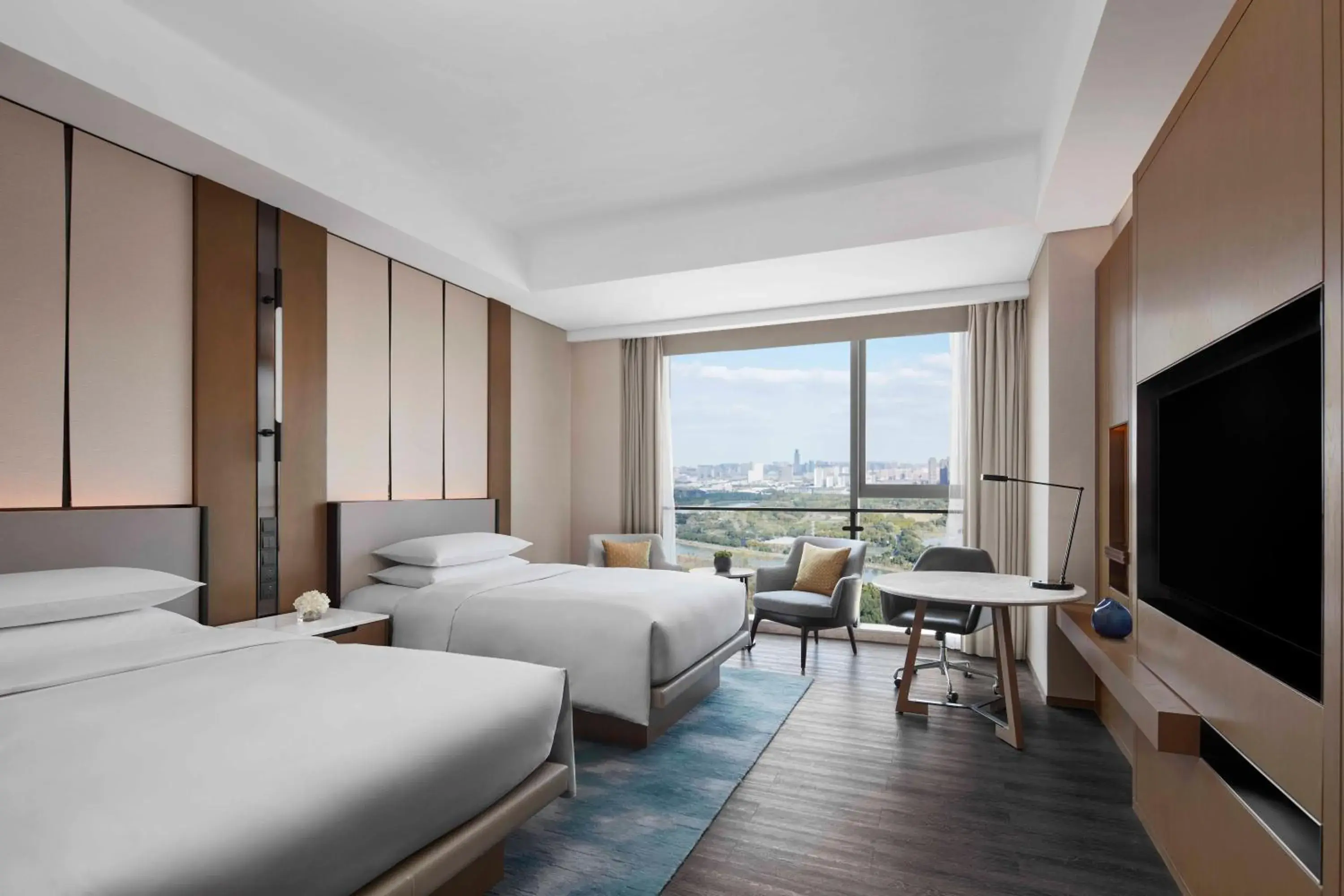 Executive Twin Room-Lounge access in Jiaxing Marriott Hotel Executive Twin Room-Lounge access in Jiaxing Marriott Hotel
