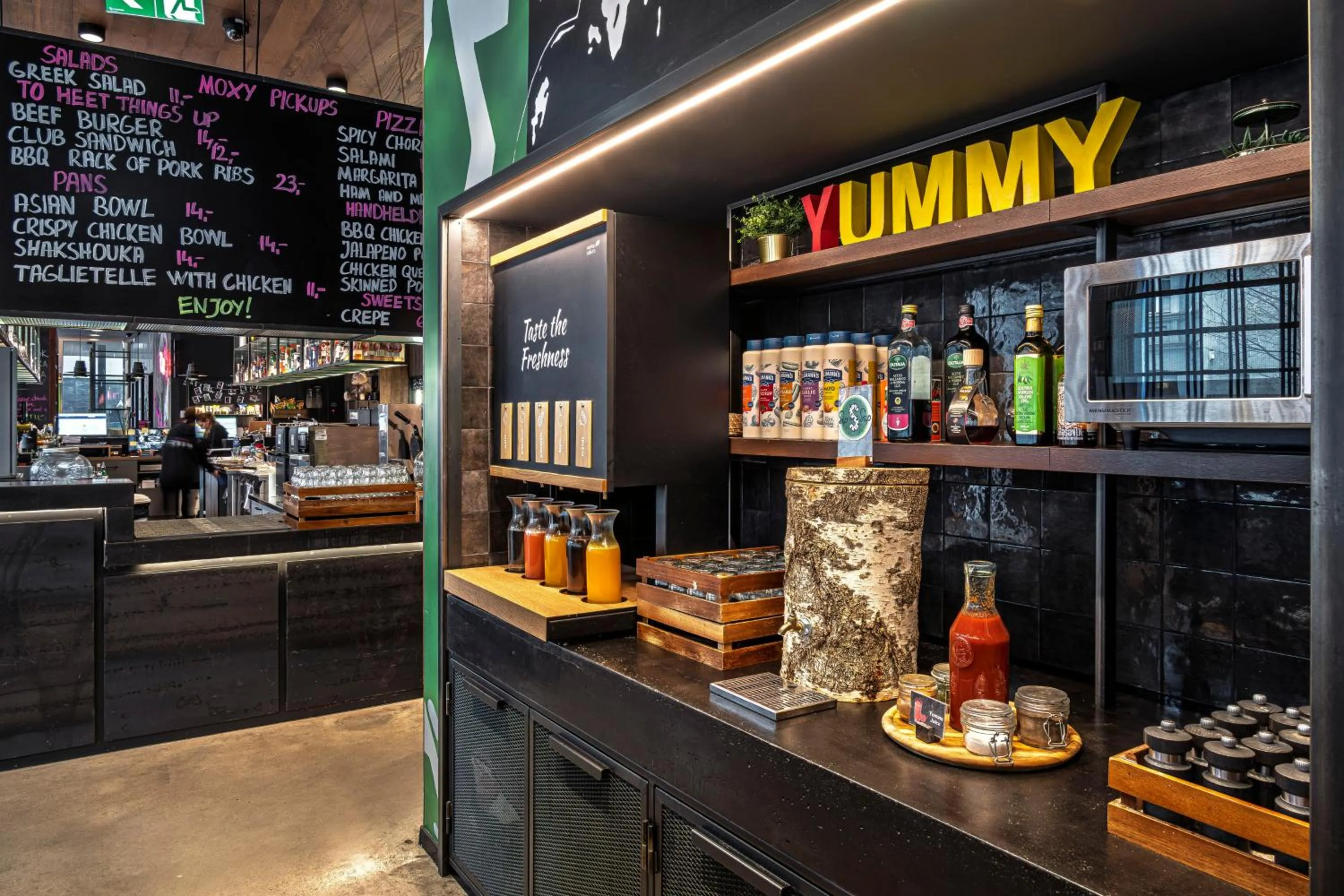 Food and drinks in Moxy Kaunas Center