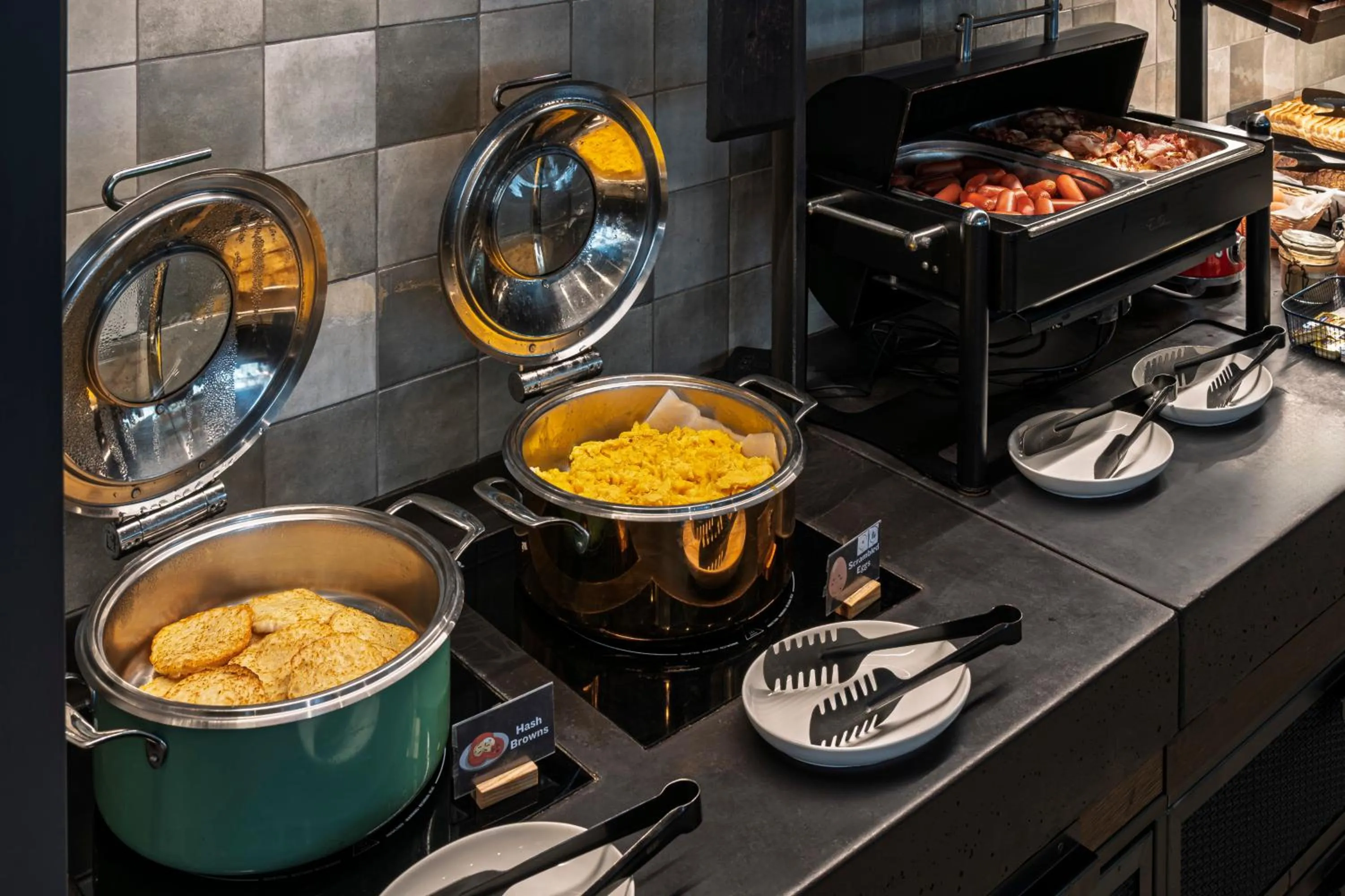 Breakfast in Moxy Kaunas Center