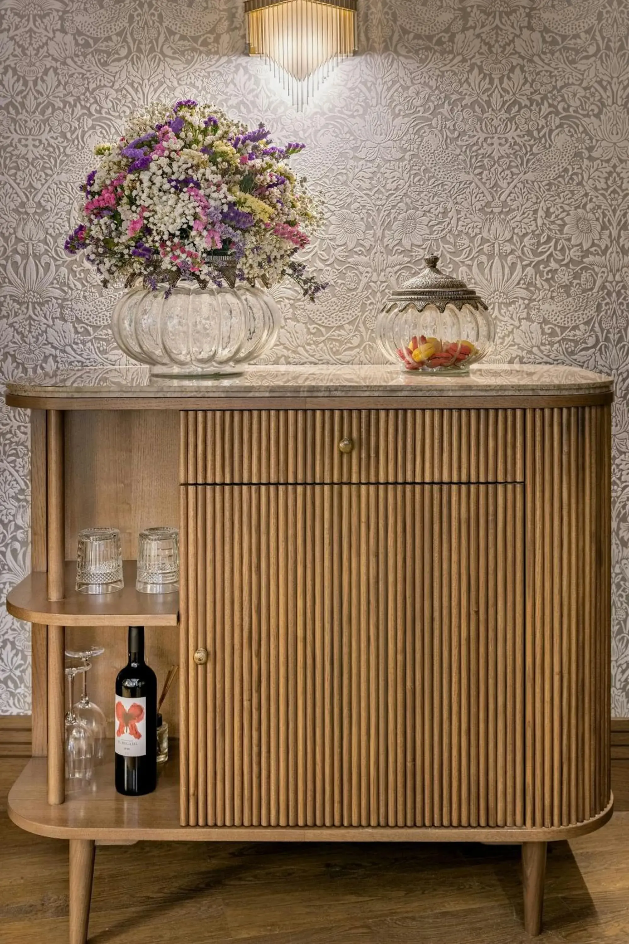 Lounge or bar in Palacio Santa Clara, Autograph Collection Lounge or bar in Palacio Santa Clara, Autograph Collection