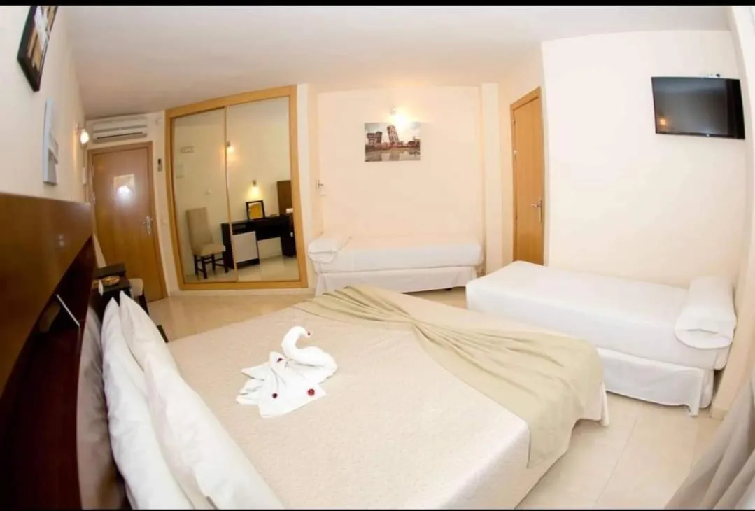 Bed in Hostal San Marcos