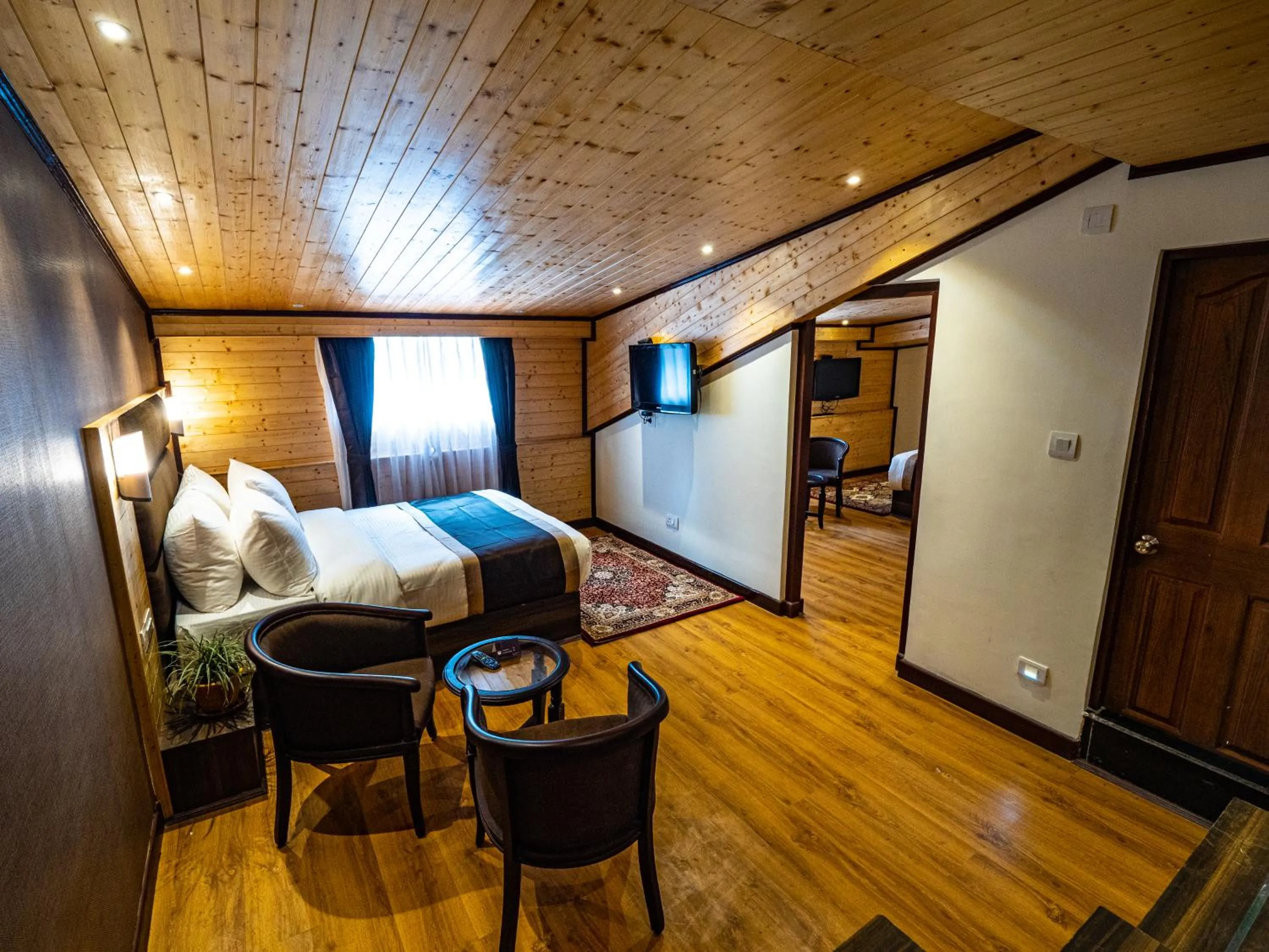 Bedroom, Bed in Sumitel Shangrila