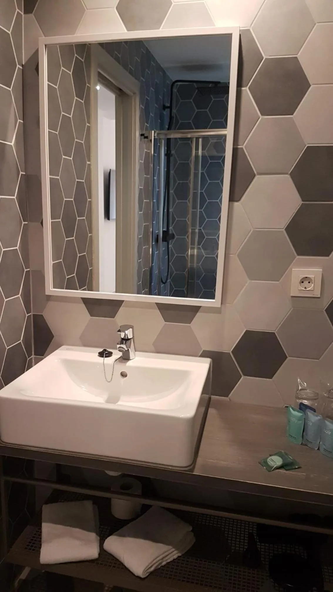 Bathroom in Reina Victoria Prado Sastre