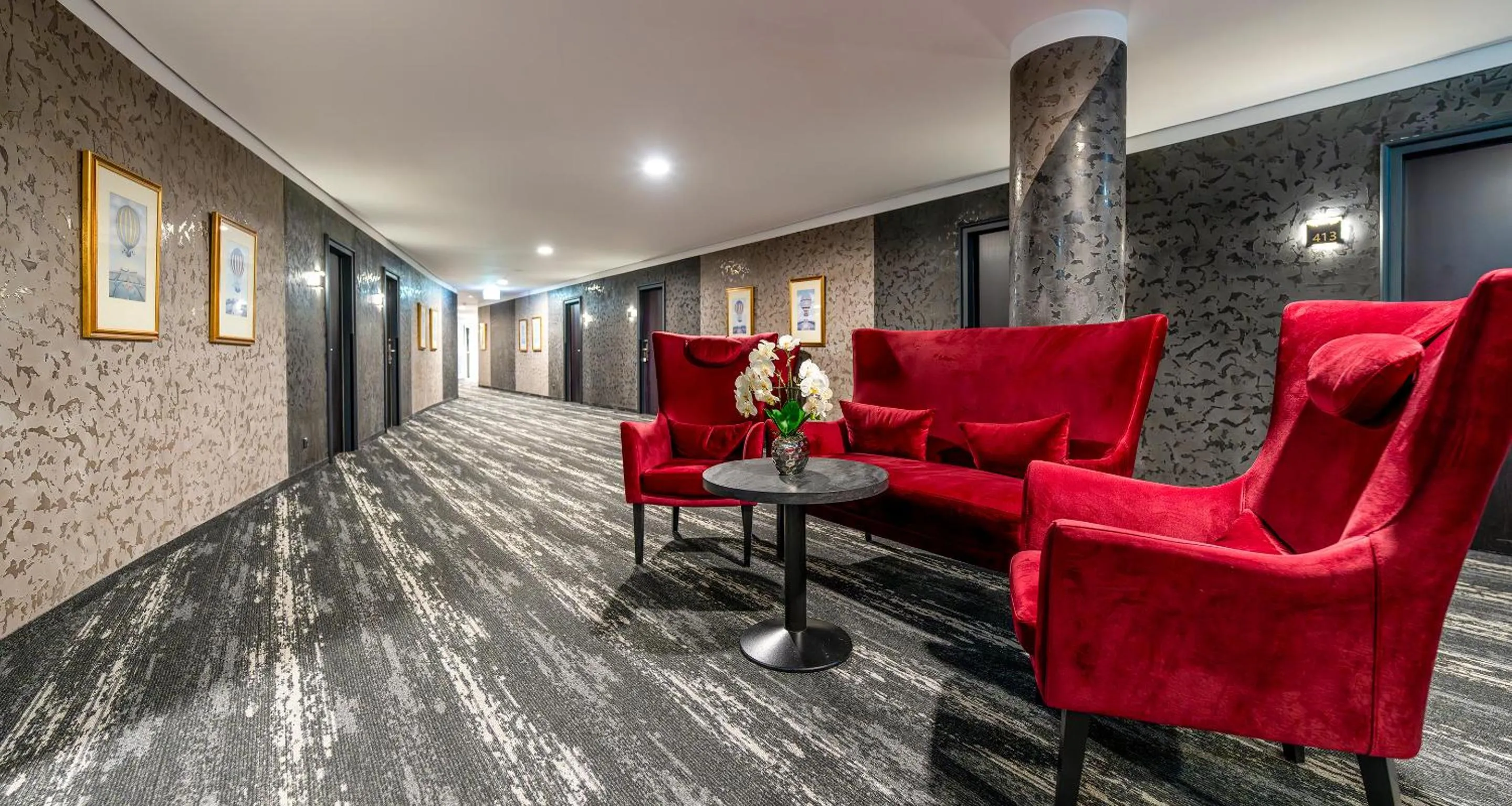 Seating area in PLAZA Premium Schwerin Sure Hotel Collection by Best Western