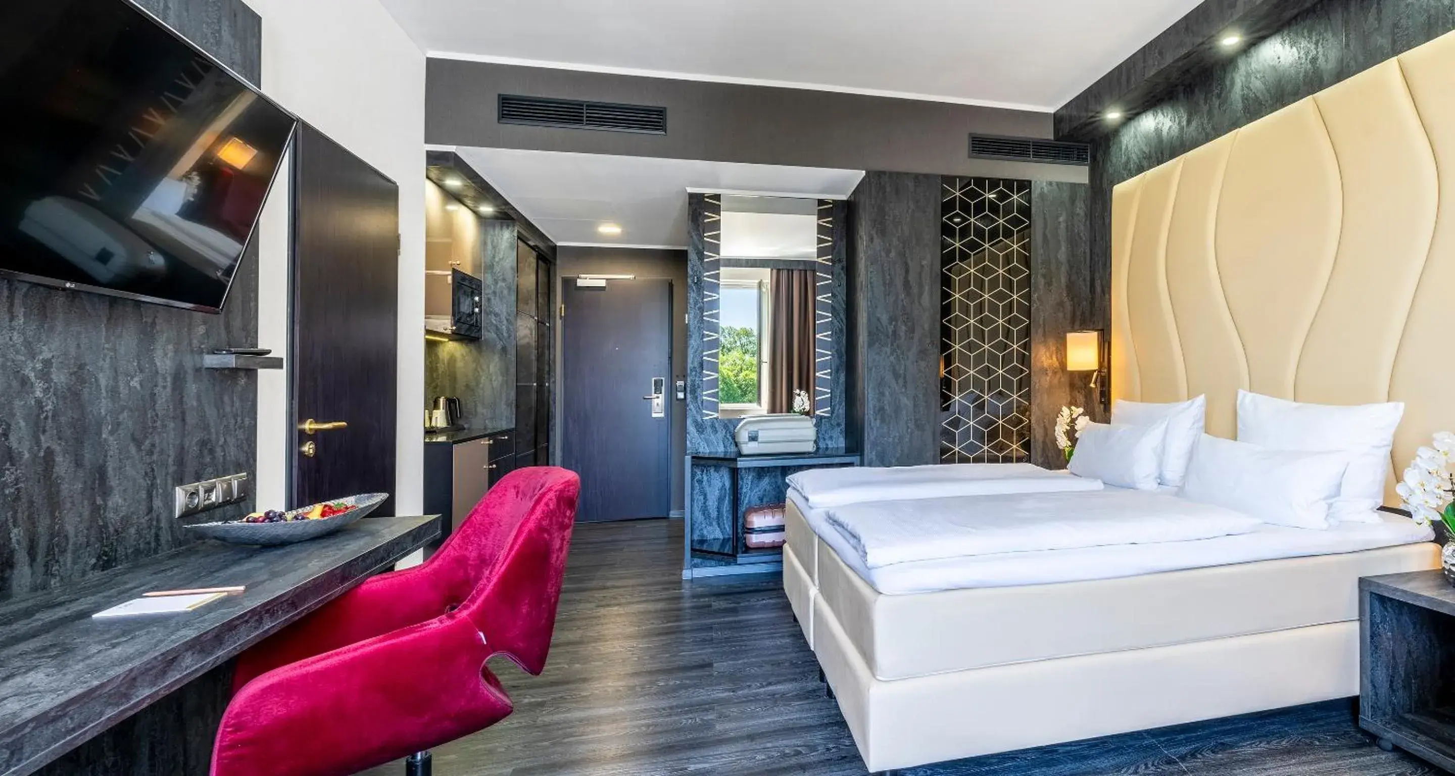 Bed in PLAZA Premium Schwerin Sure Hotel Collection by Best Western Bed in PLAZA Premium Schwerin Sure Hotel Collection by Best Western