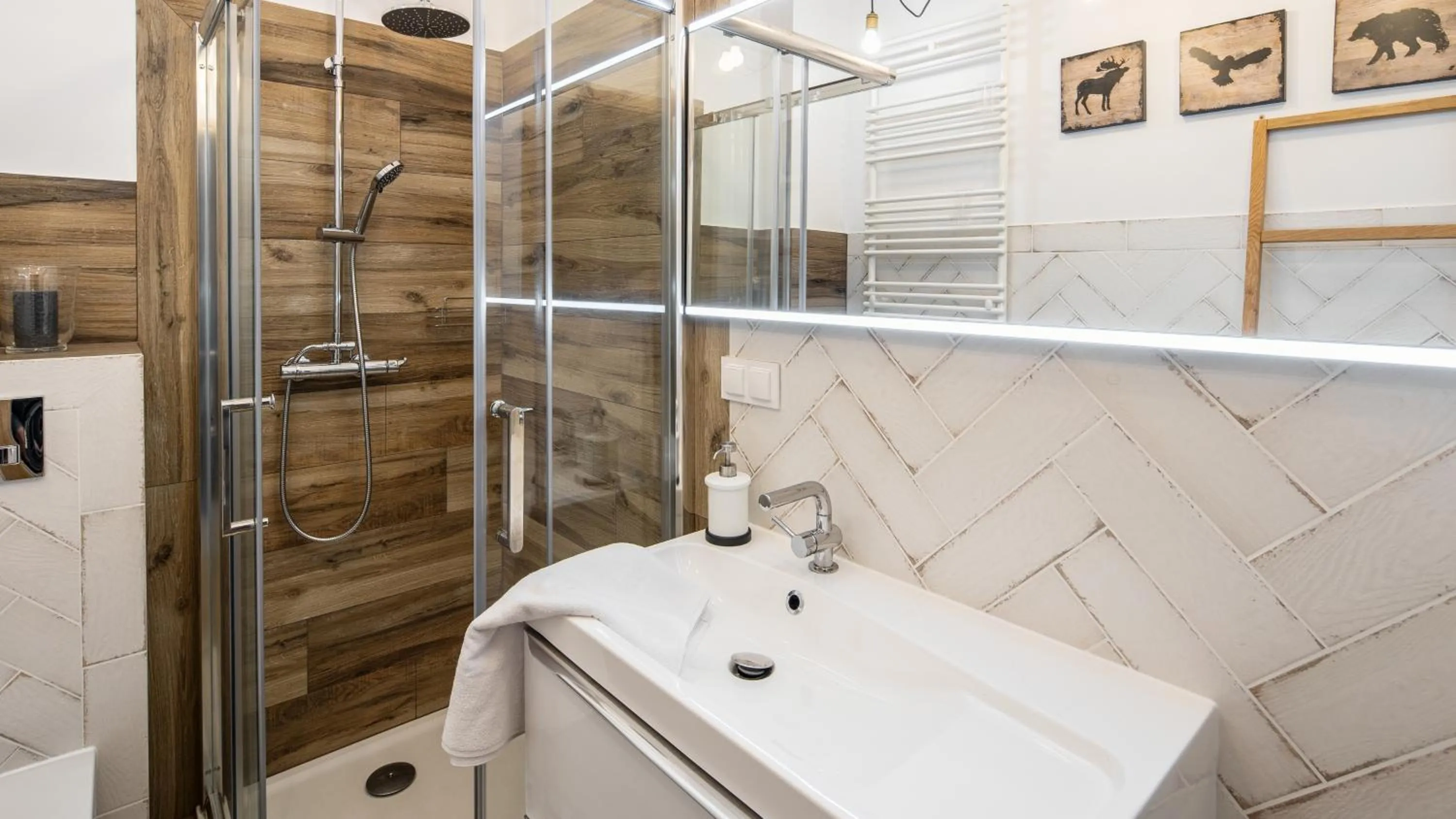 Shower in Holiday Mountain Residence, Sun & Snow