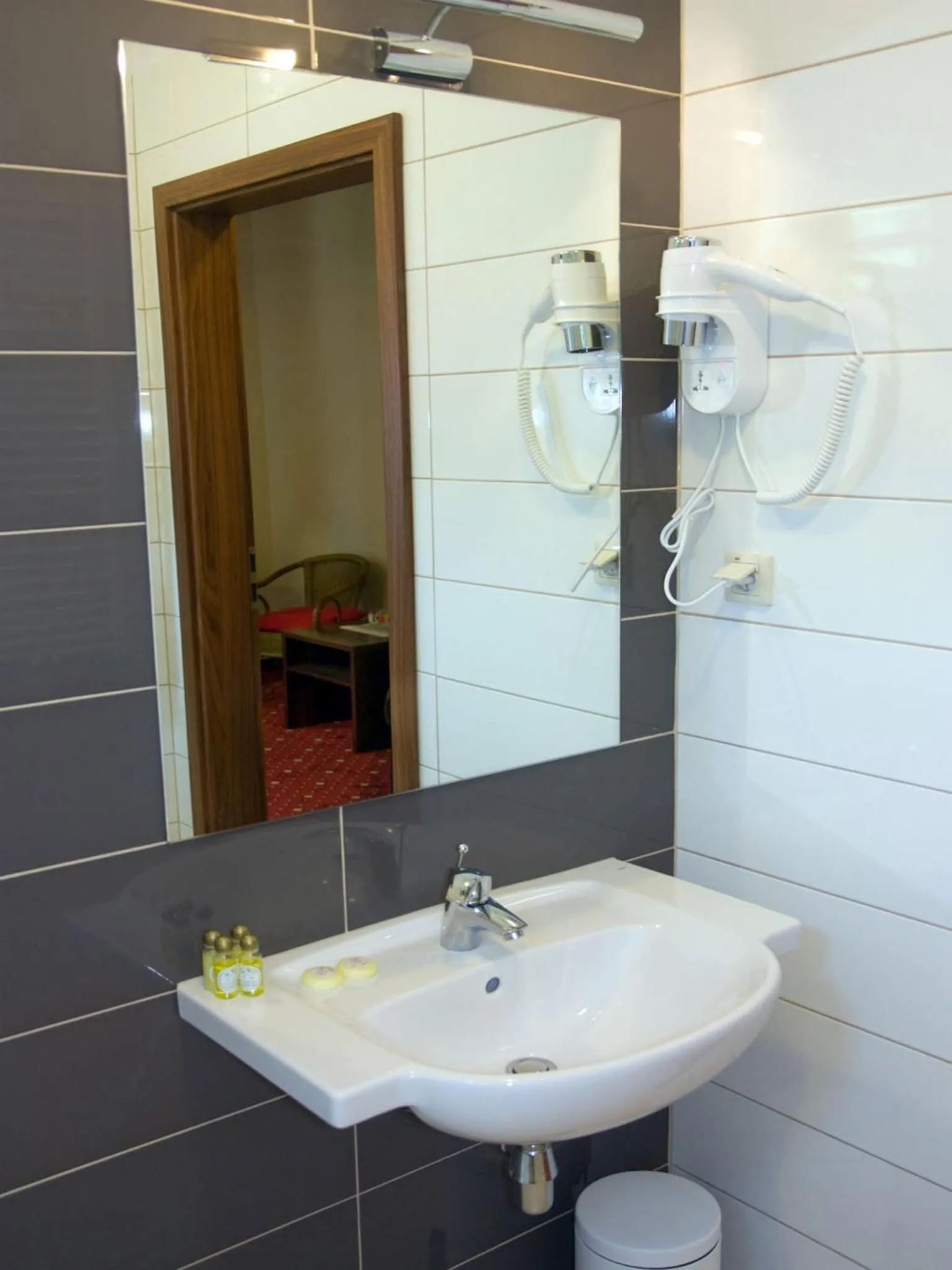 Bathroom in Hotel Kochanów