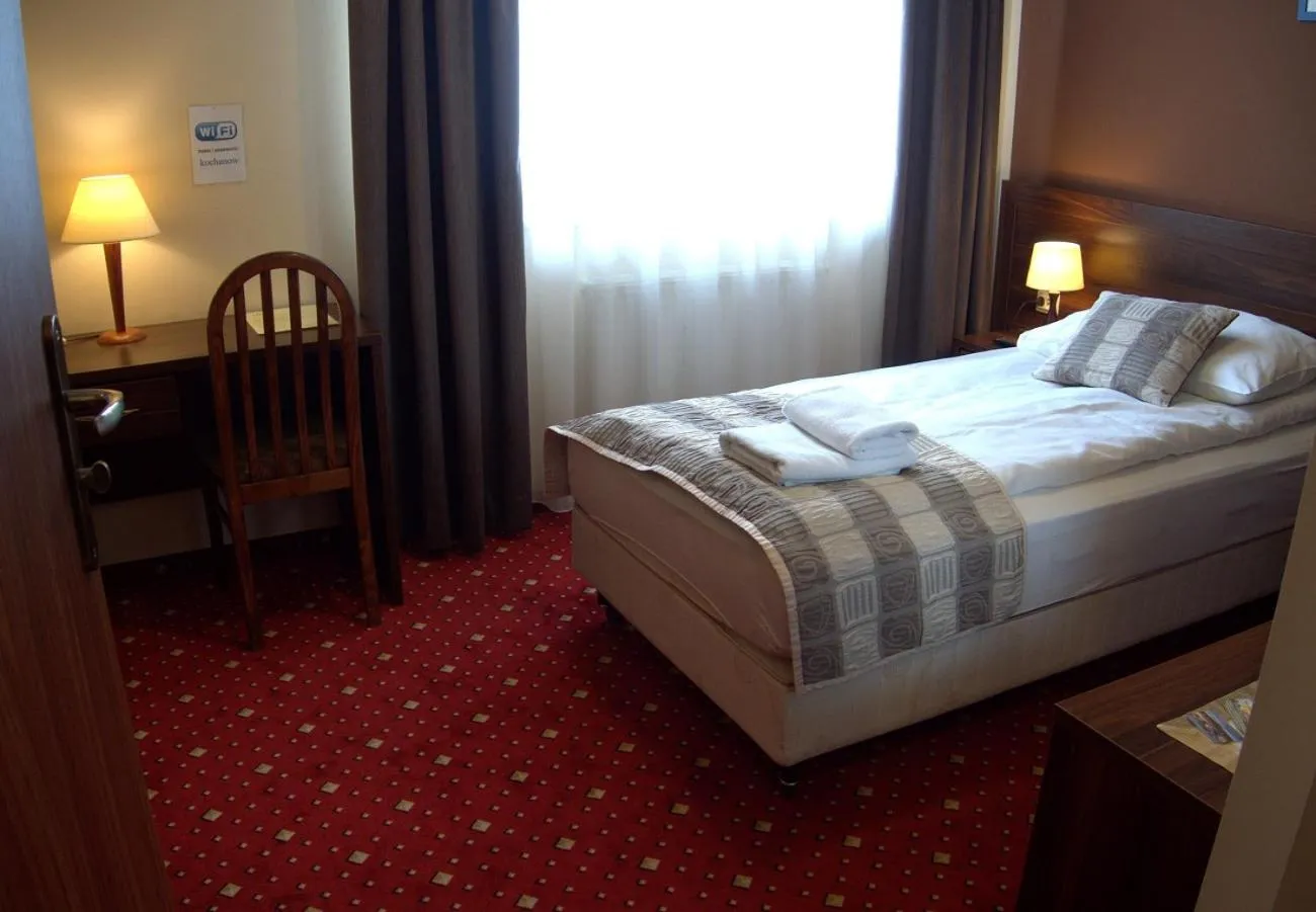 Photo of the whole room, Bed in Hotel Kochanów