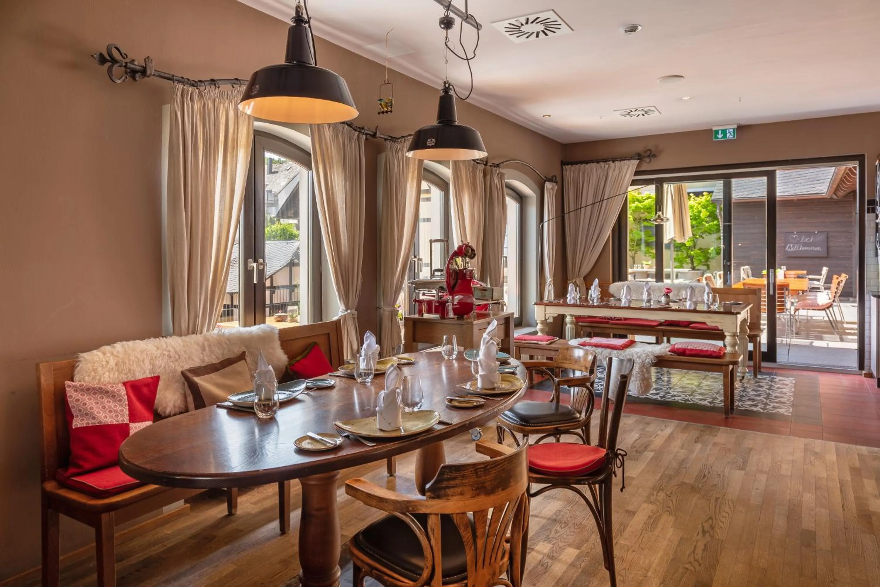 Restaurant/places to eat in Eurener Hof