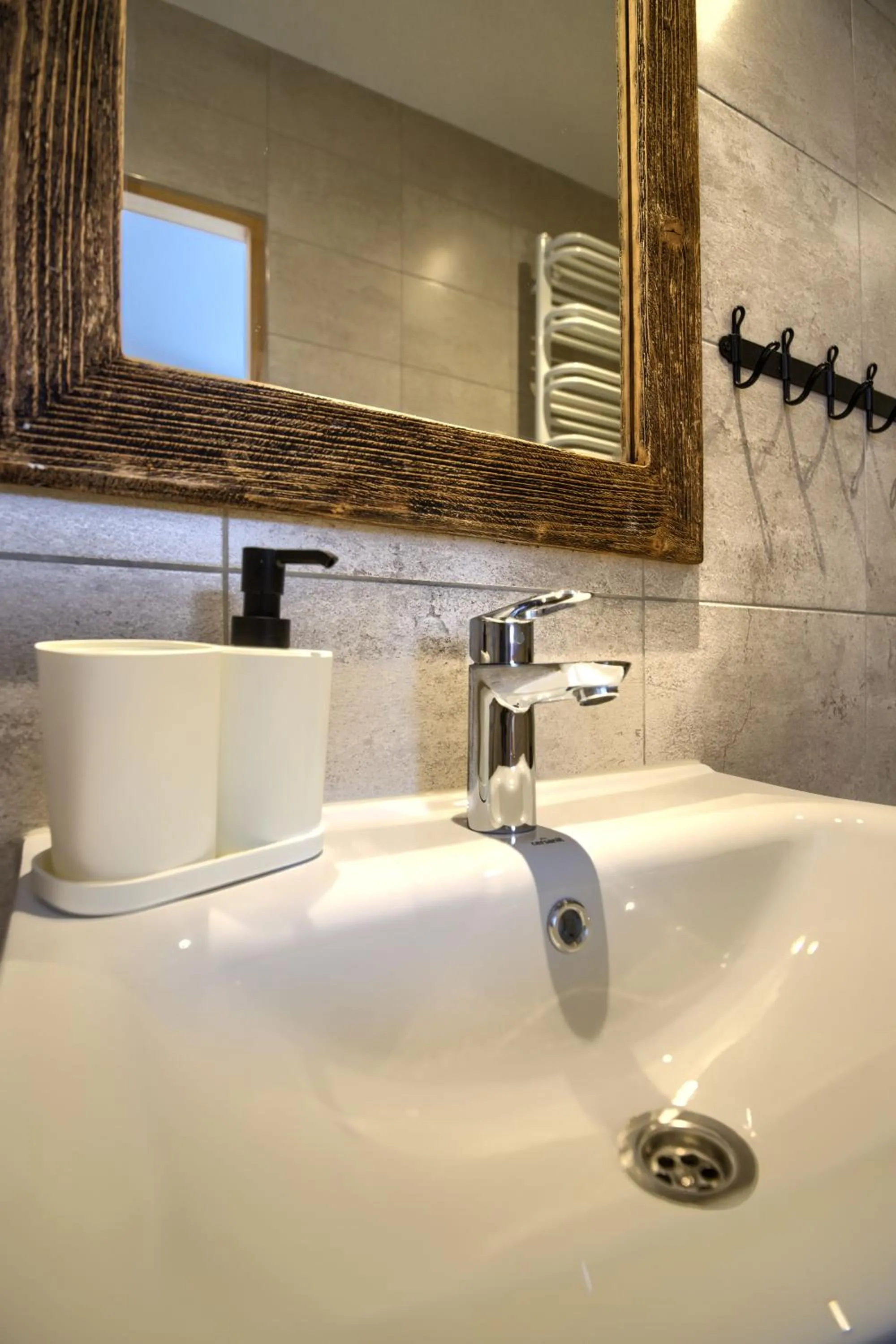 Bathroom in Gościna u Maryny Relaks i SPA w Ogrodzie