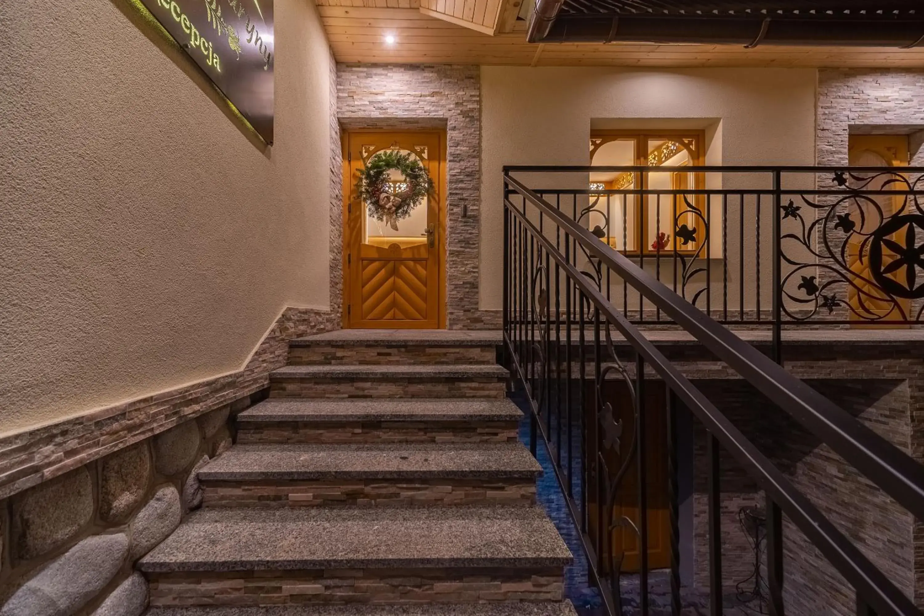 Facade/entrance in Gościna u Maryny Relaks i SPA w Ogrodzie Facade/entrance in Gościna u Maryny Relaks i SPA w Ogrodzie