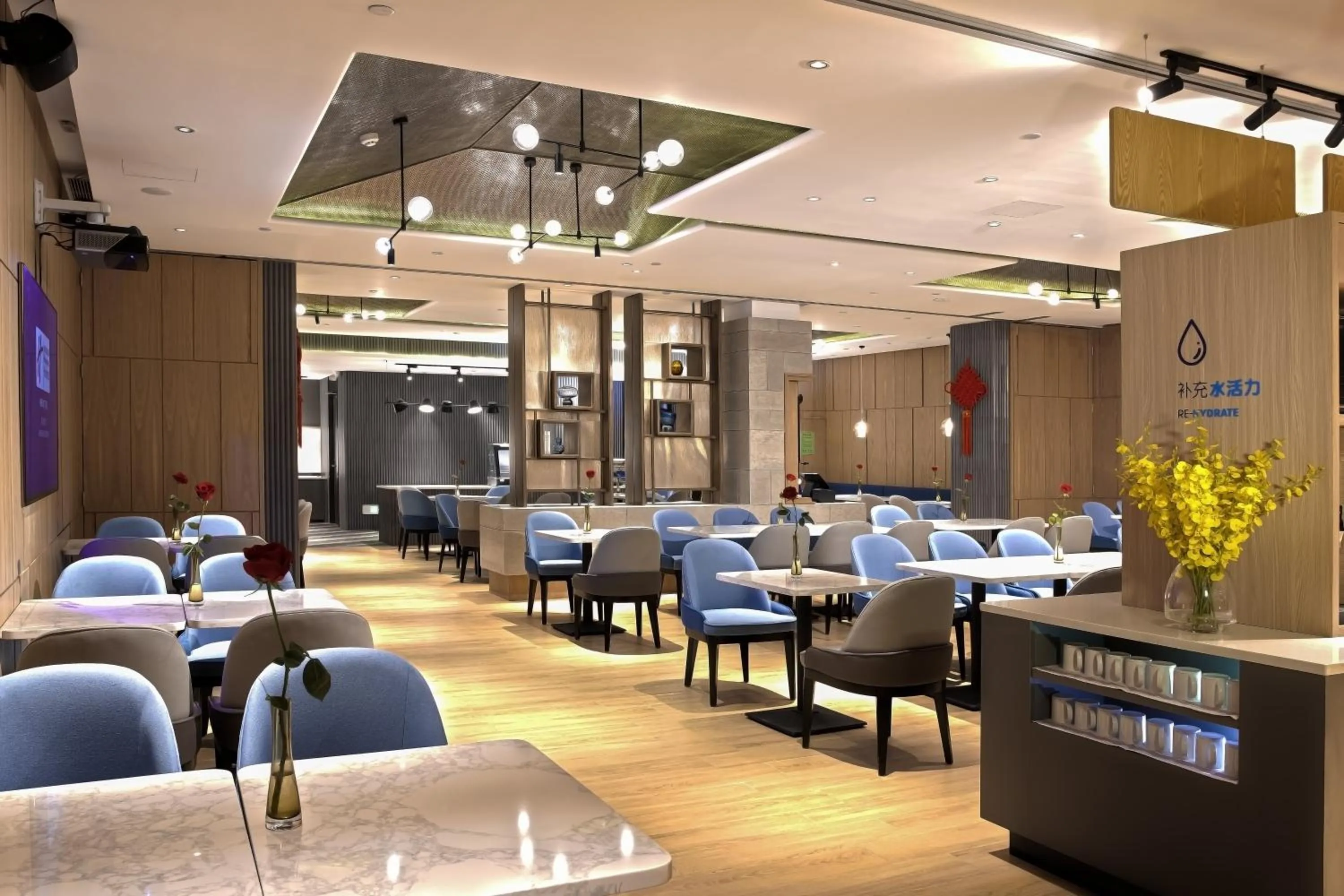 Restaurant/places to eat in Holiday Inn Express Shenzhen Dongmen by IHG