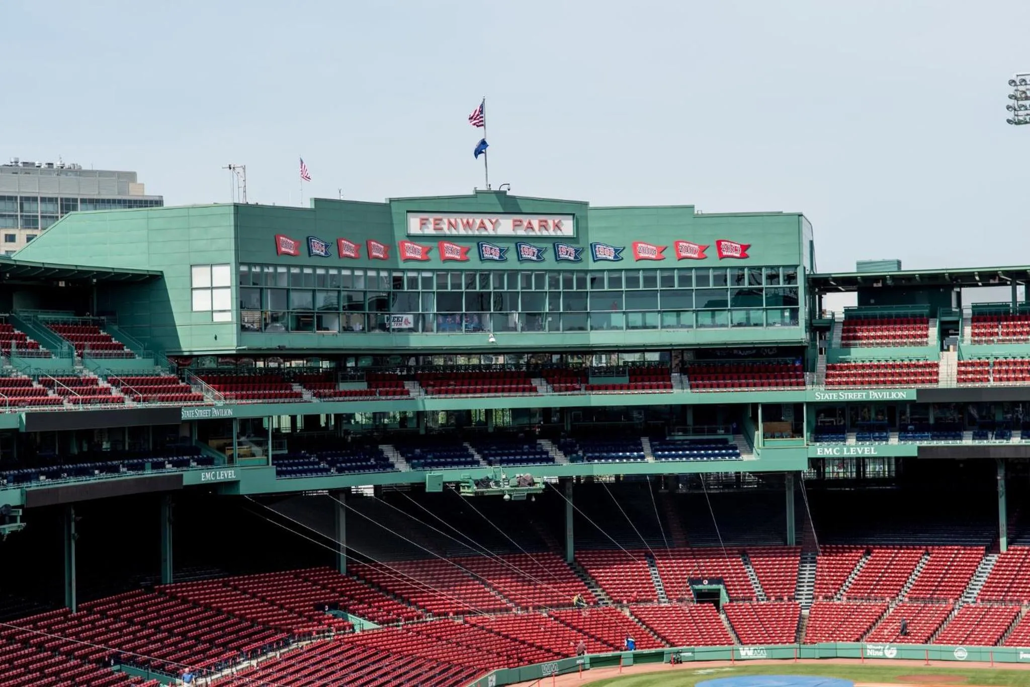 Area and facilities in avid hotel Boston Logan Airport - Revere