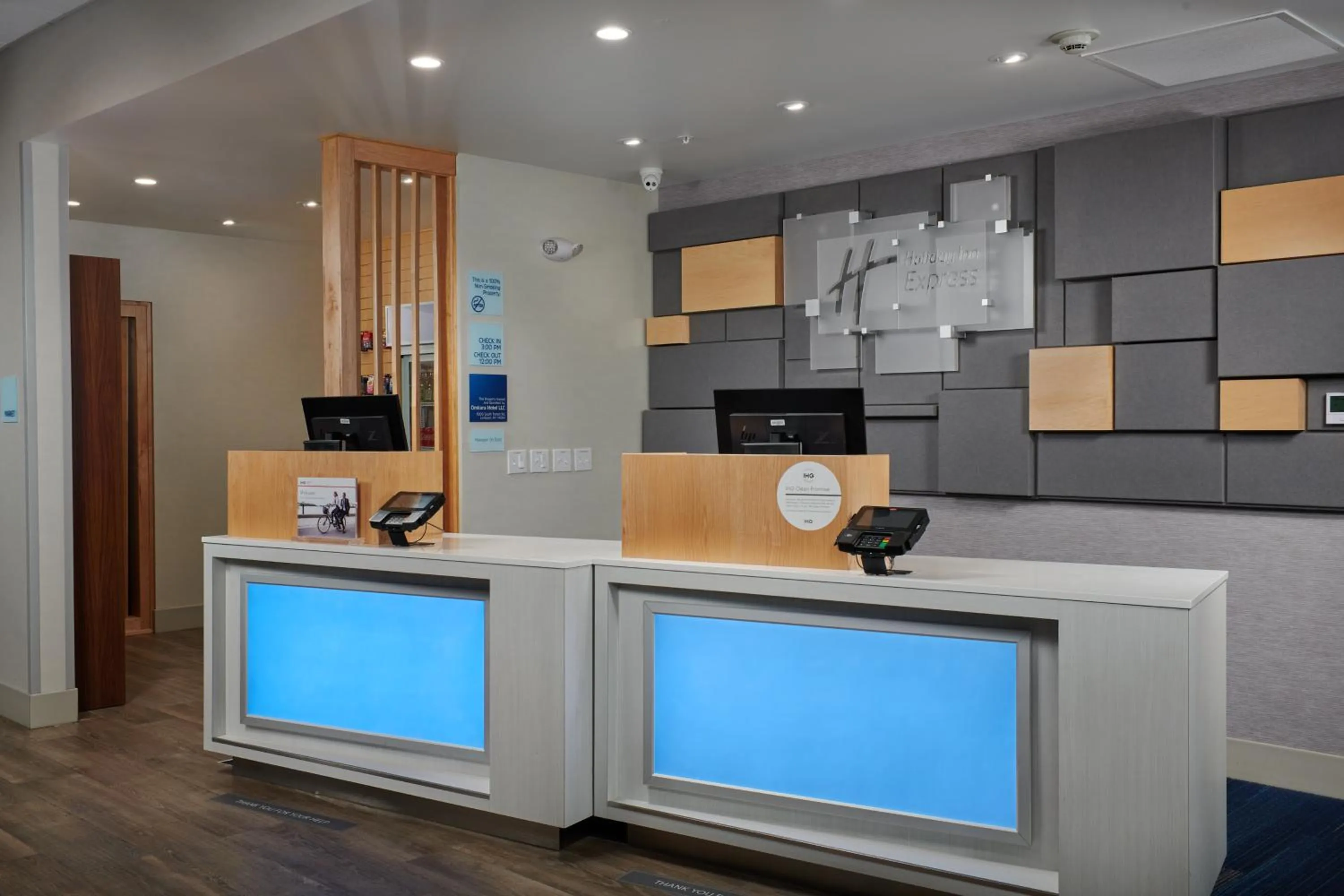 Property building in Holiday Inn Express - Lockport by IHG