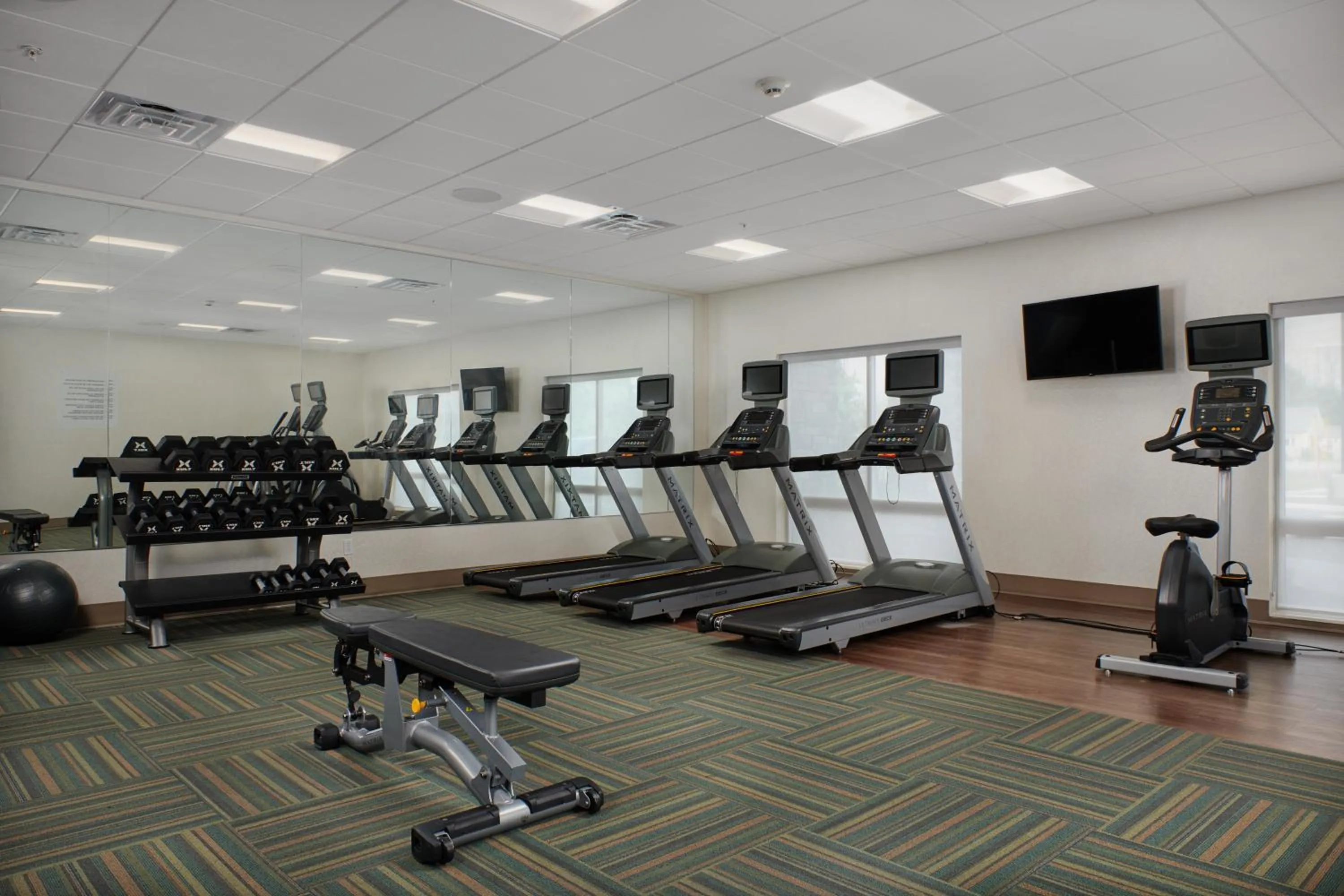 Fitness centre/facilities in Holiday Inn Express - Lockport by IHG