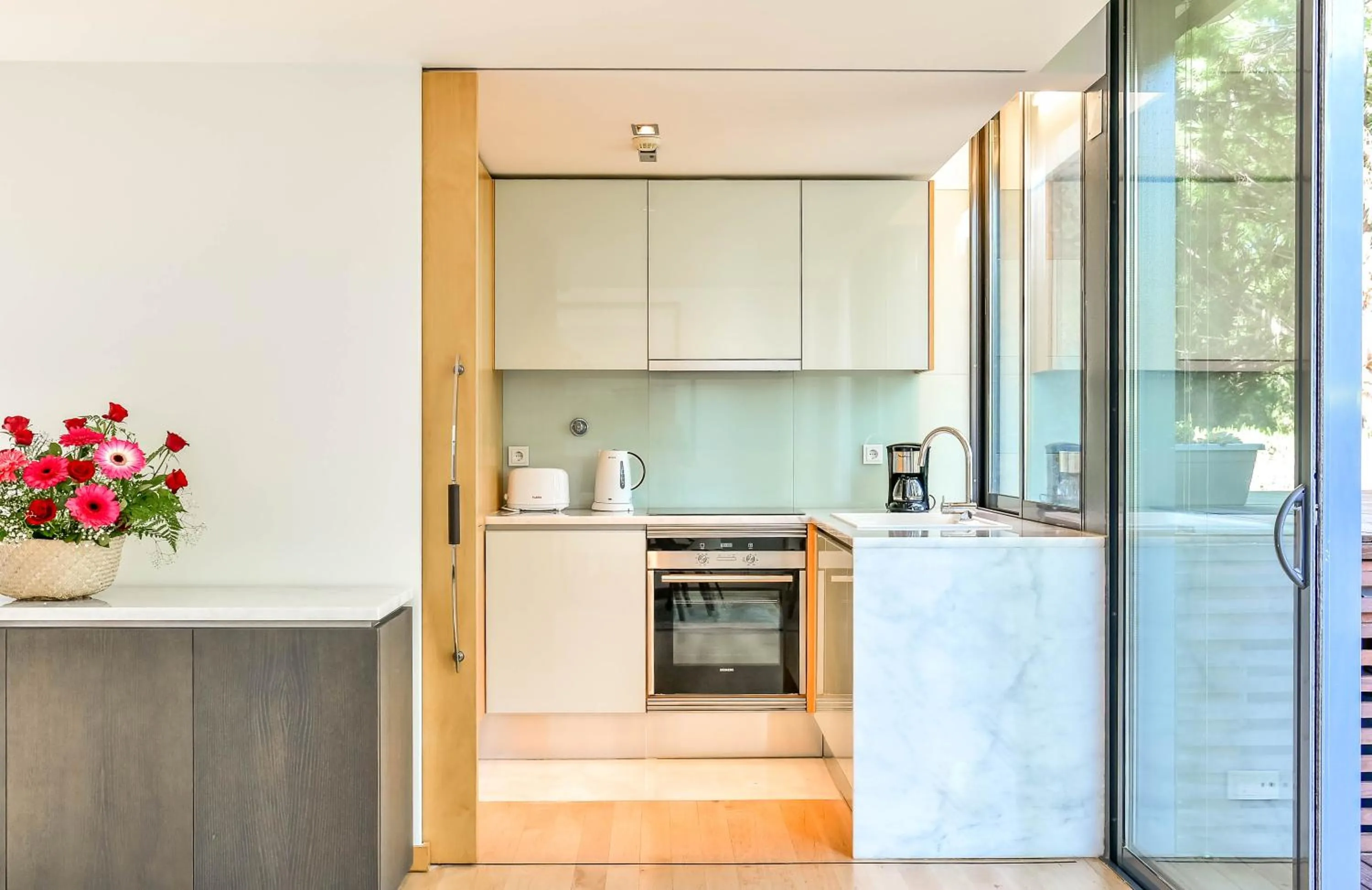 Kitchen or kitchenette in Troia Residence by The Editory - Beach Houses