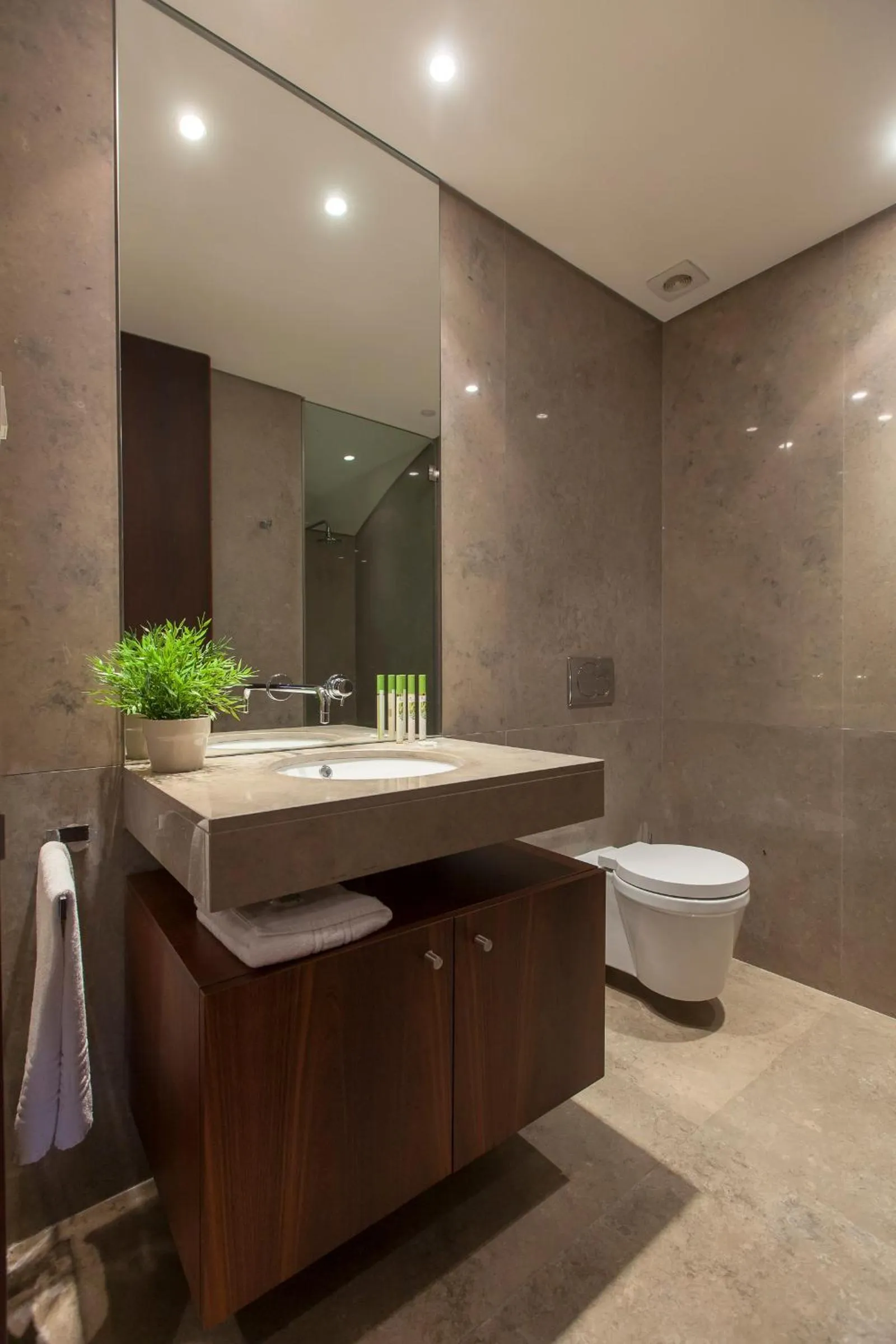 Bathroom in Troia Residence by The Editory - Beach Houses
