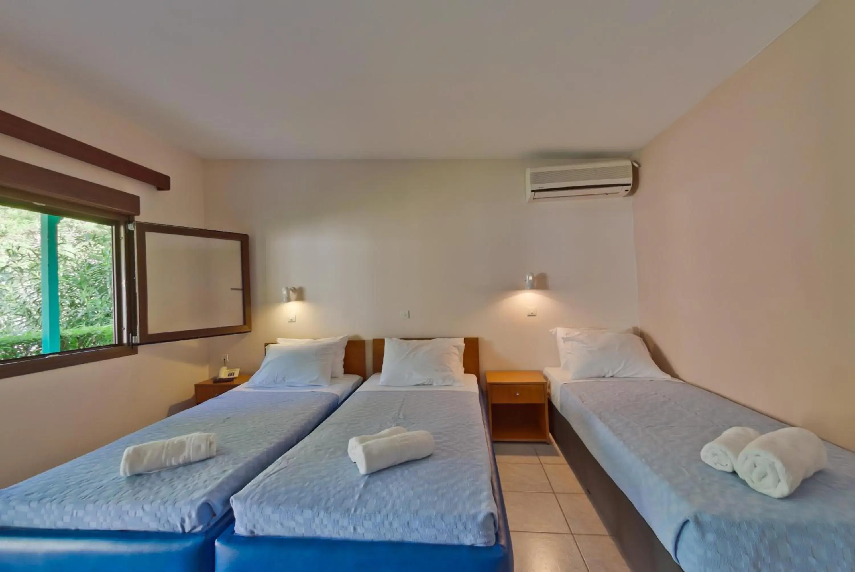 Bed in Olympios Zeus Bed in Olympios Zeus