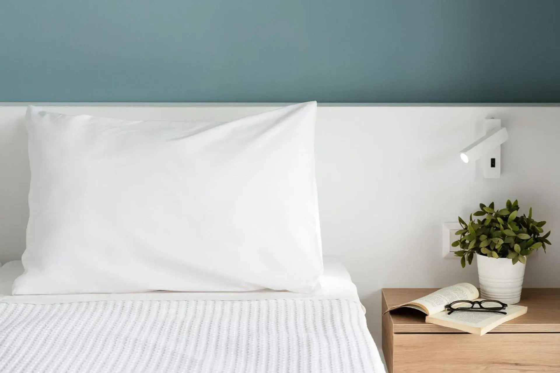 Bed in Olympios Zeus Bed in Olympios Zeus