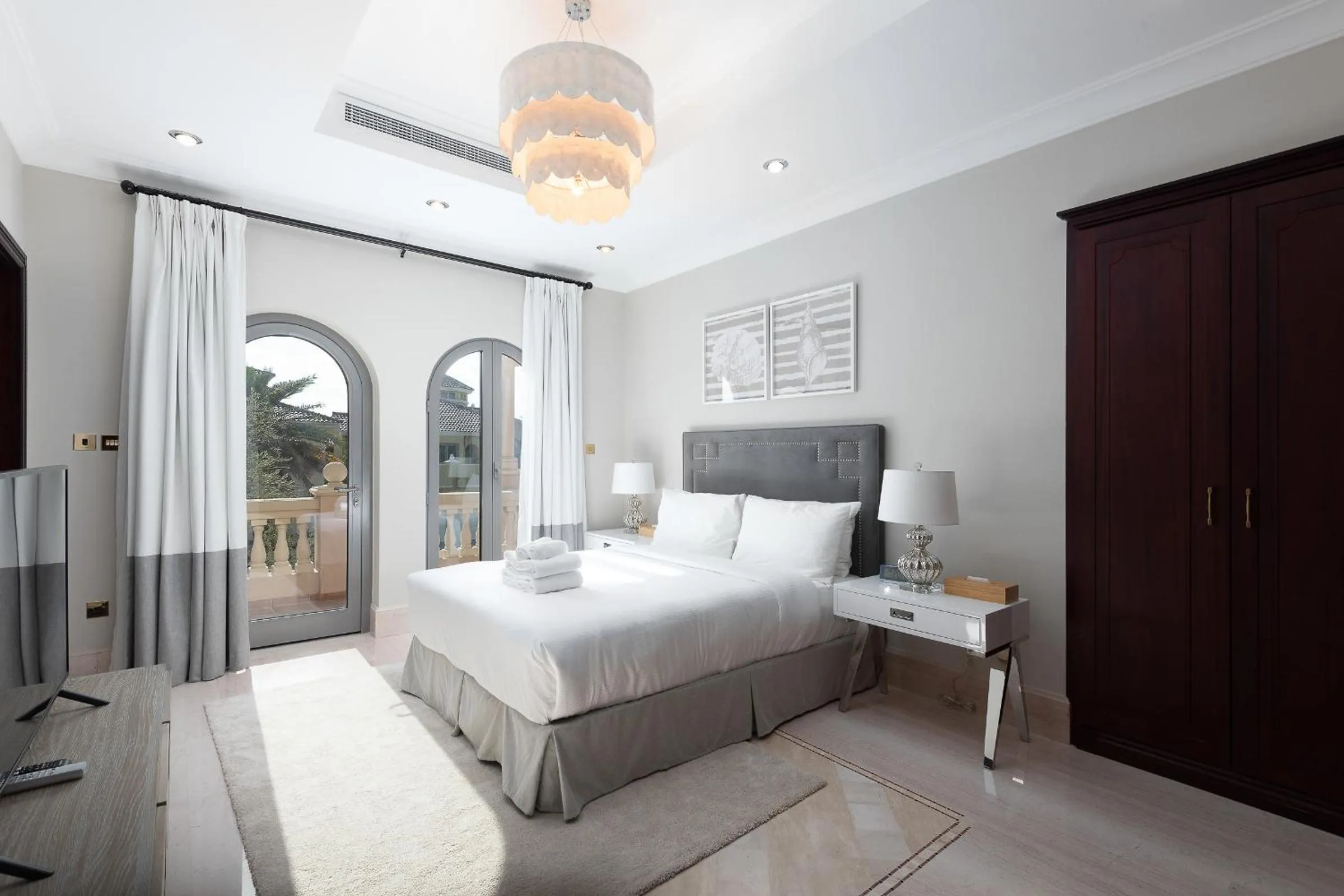 Bedroom in Maison Privee - Palm Jumeirah Beach Front XL Villa with Private Pool