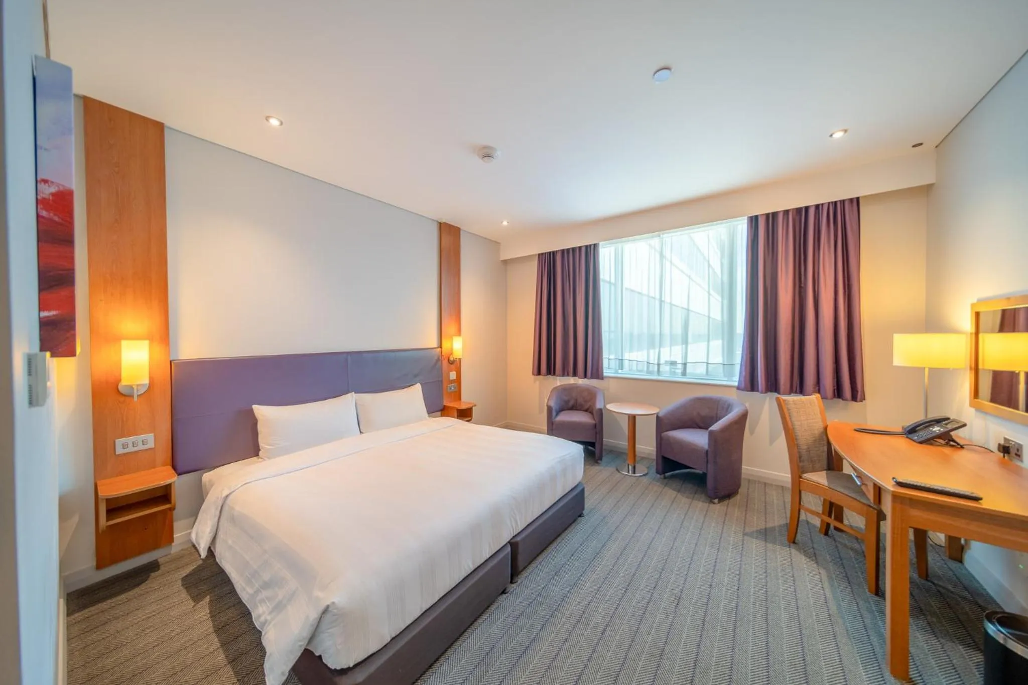 Bed in Premier Inn Abu Dhabi Airport Business Park
