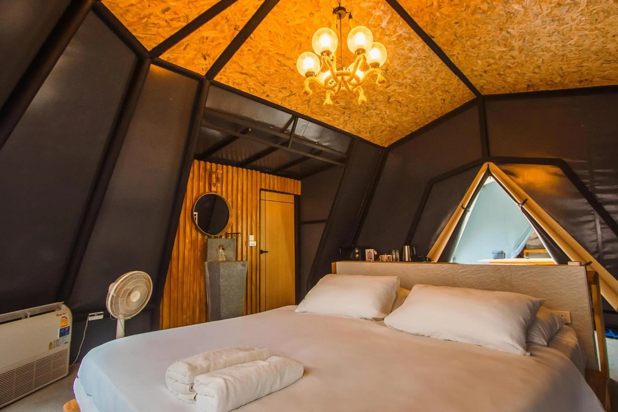 Photo of the whole room, Bed in The X10 private pool villa khaoyai SHA Certified เขาใหญ่