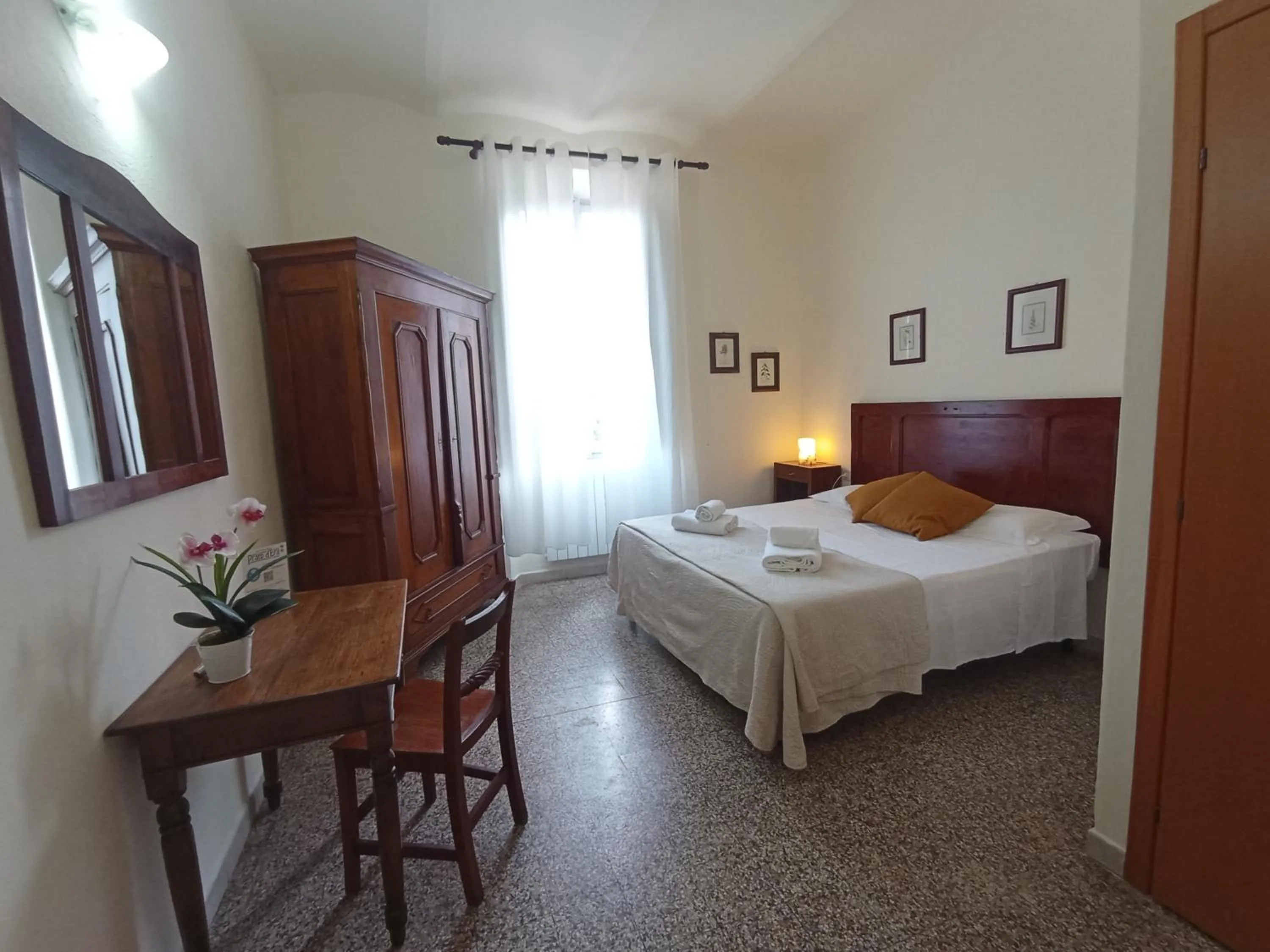 Bedroom, Bed in Locanda Prato d'Era