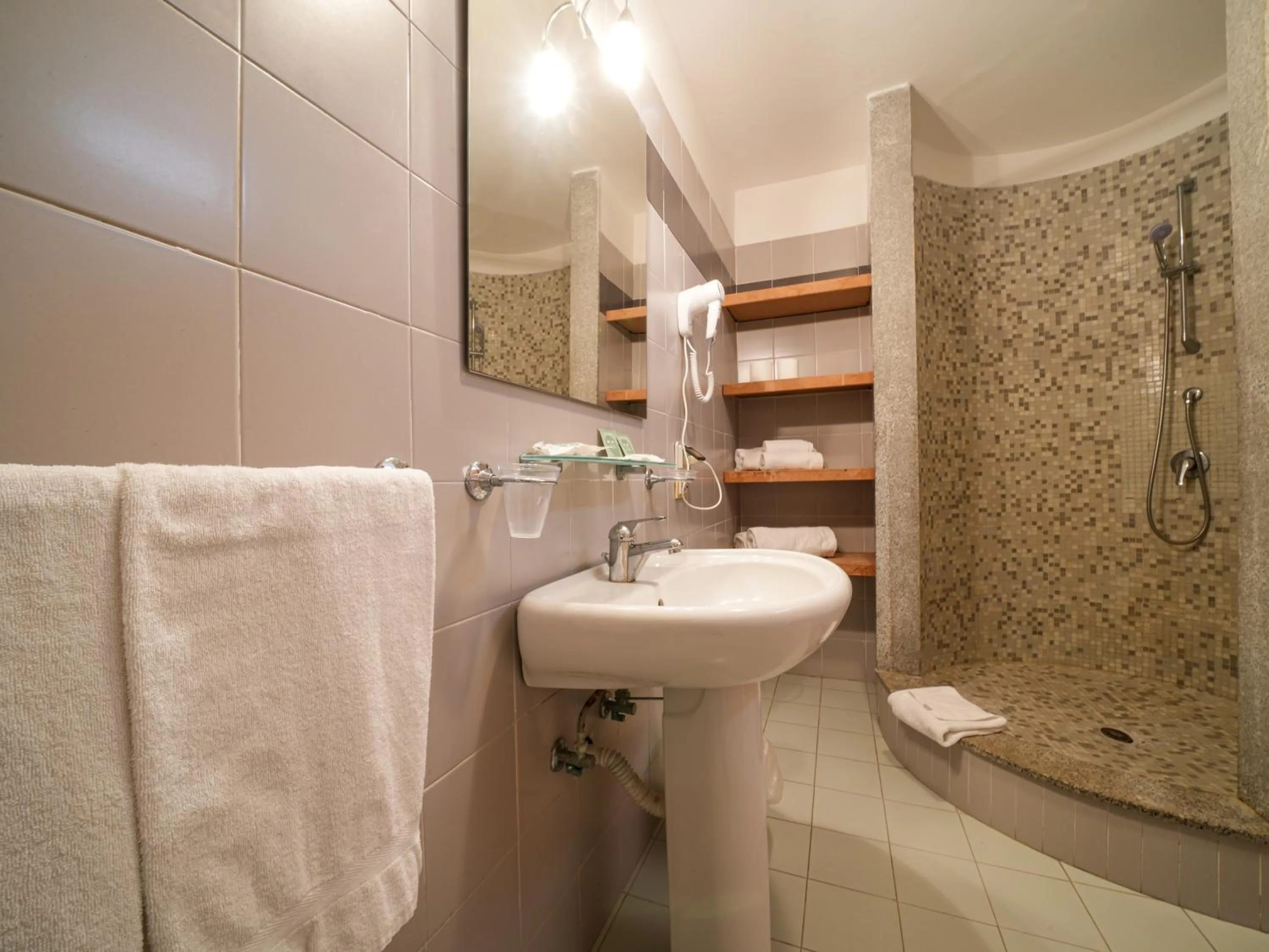 Bathroom in Le Tonnare di Stintino - Beach Resort