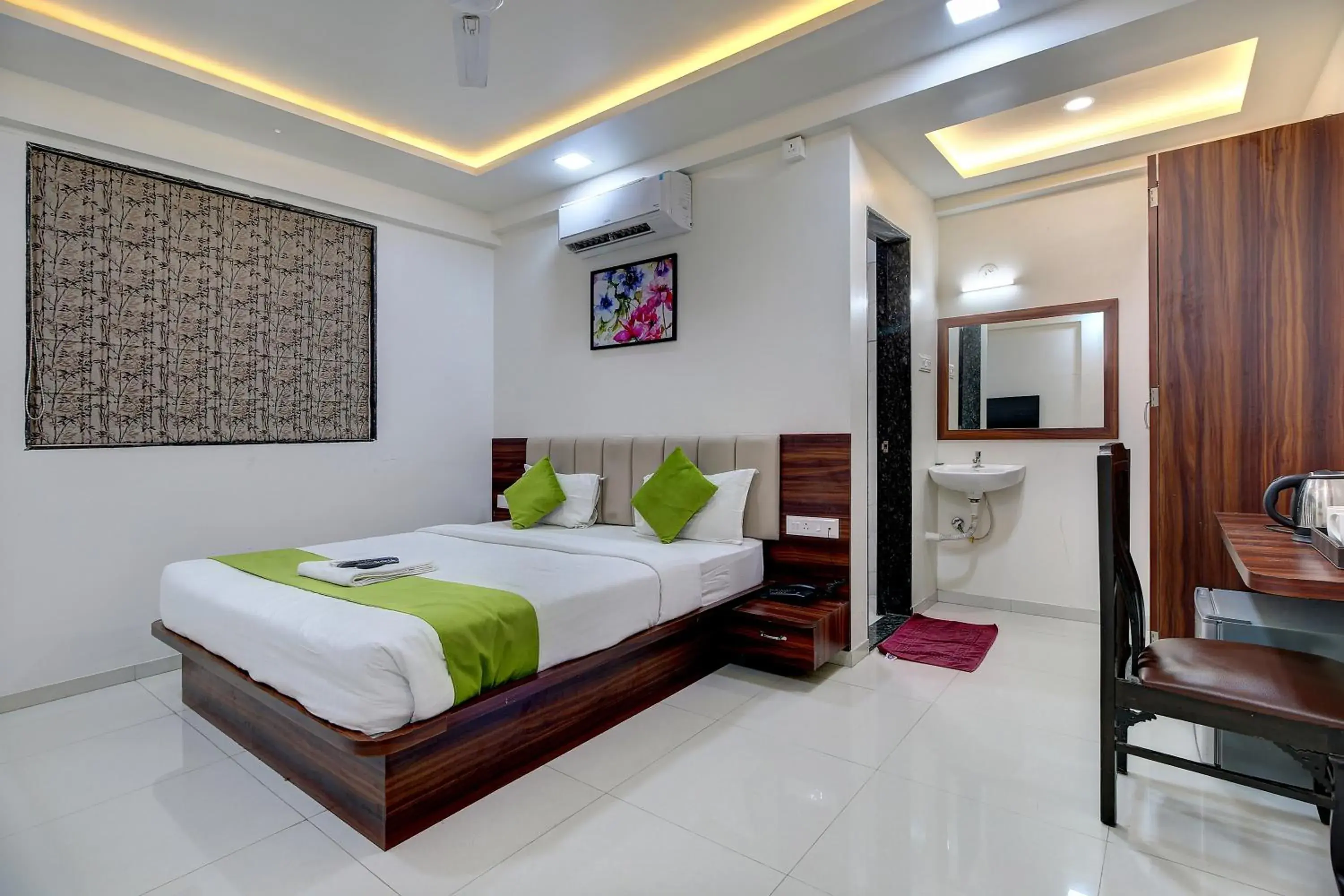 Hotel StayBird - Nest, Kharadi Hotel StayBird - Nest, Kharadi