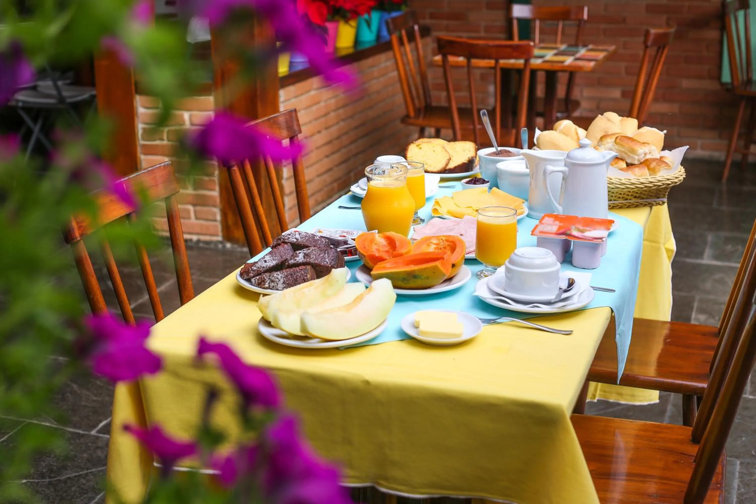 Food and drinks in Pousada Don Diego