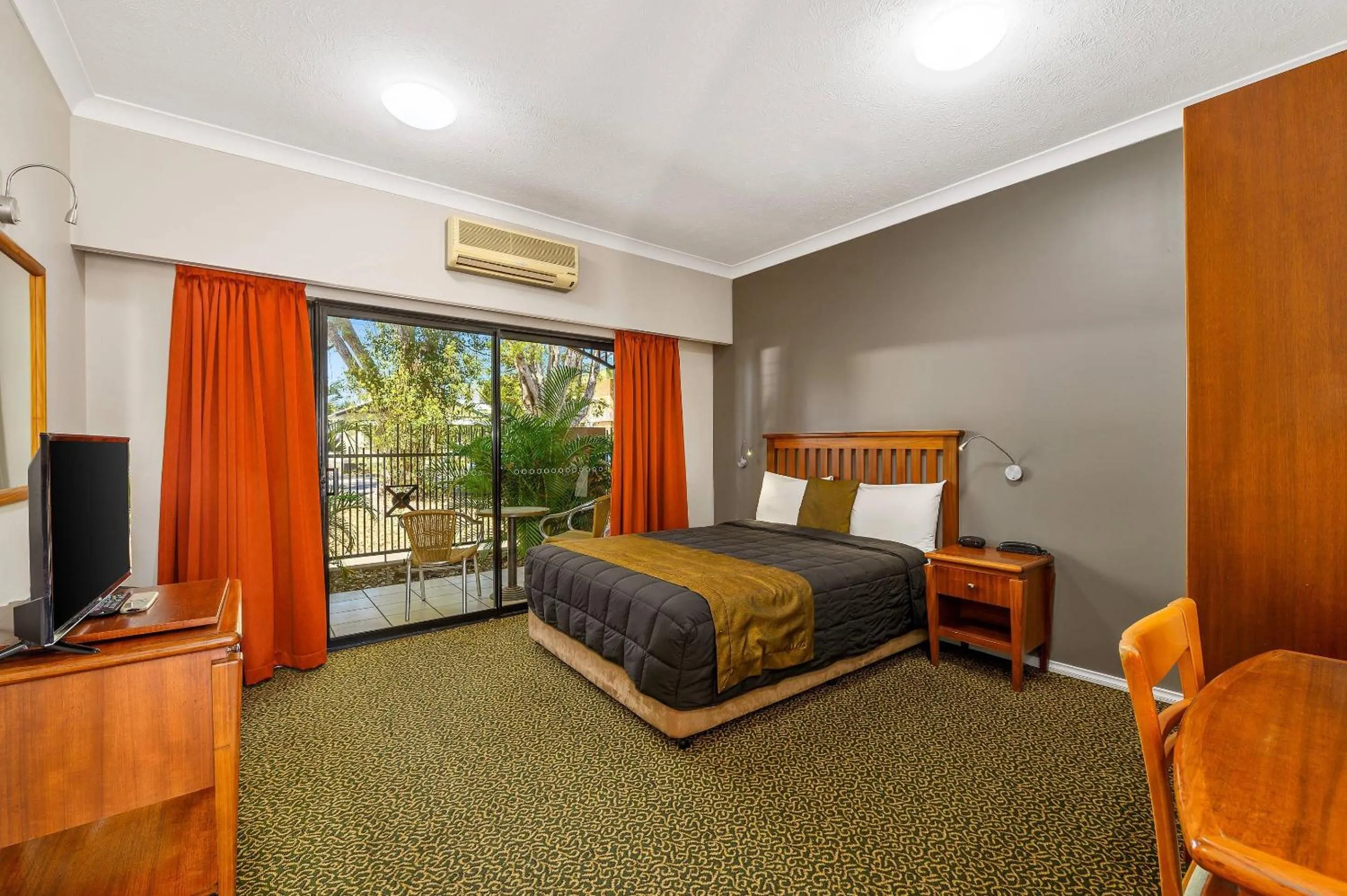 Bedroom, Bed in Comfort Inn Grafton