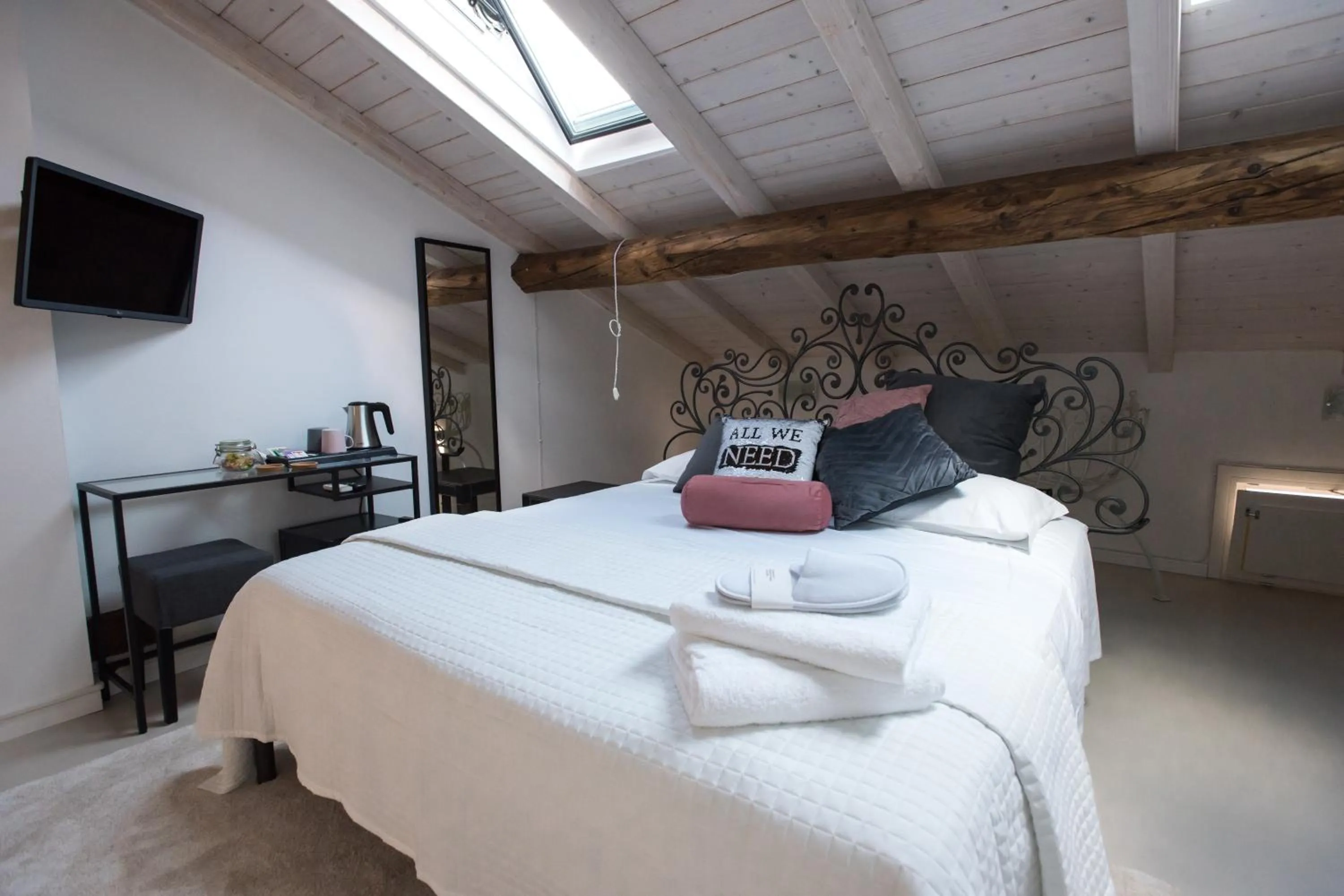 Coffee/tea facilities, Bed in Luna Sul Tetto