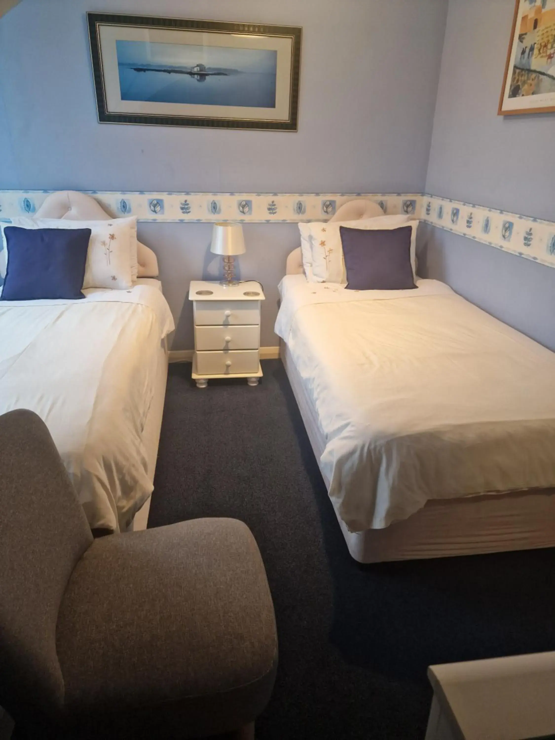 Twin Room with Private Bathroom in The Sands Hotel Twin Room with Private Bathroom in The Sands Hotel