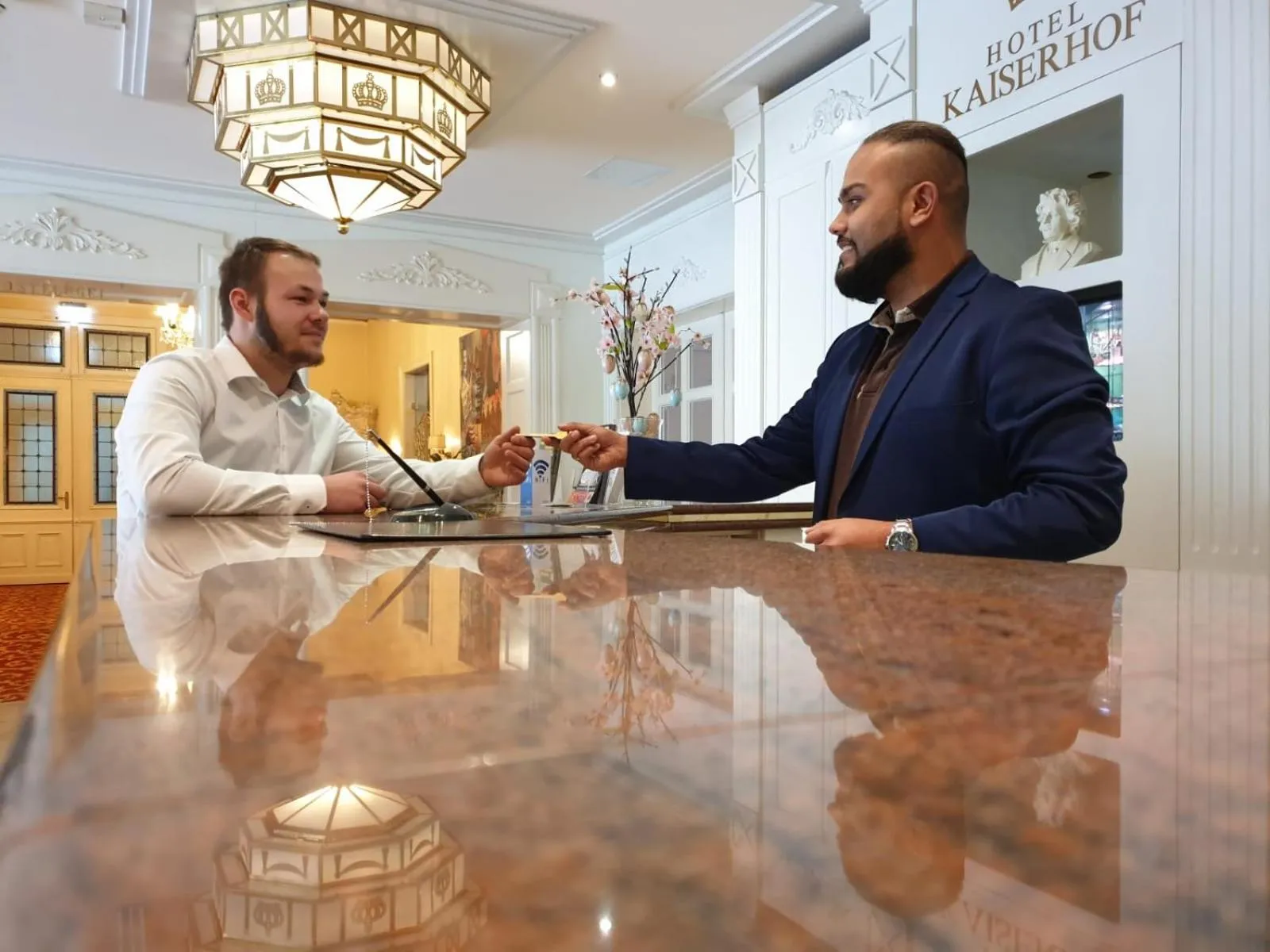 Facade/entrance in Hotel Kaiserhof