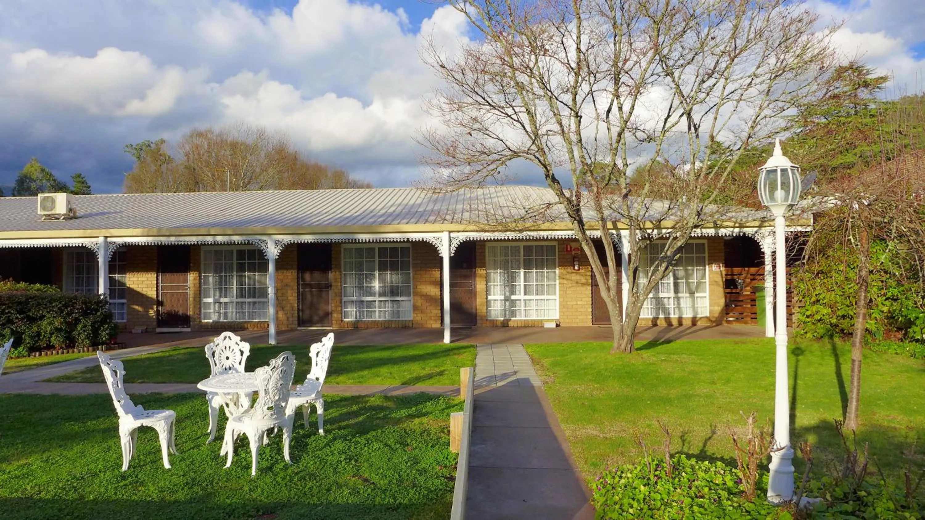 Facade/entrance in Bright Avenue Motor Inn