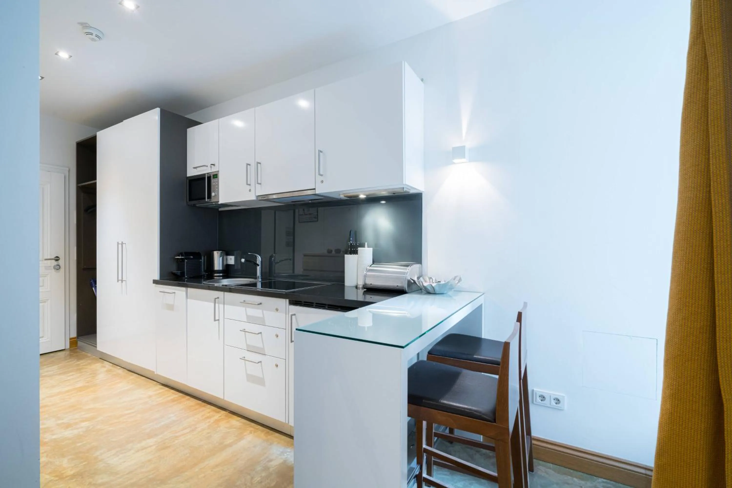 Vienna Residence, City Hall - Parliament