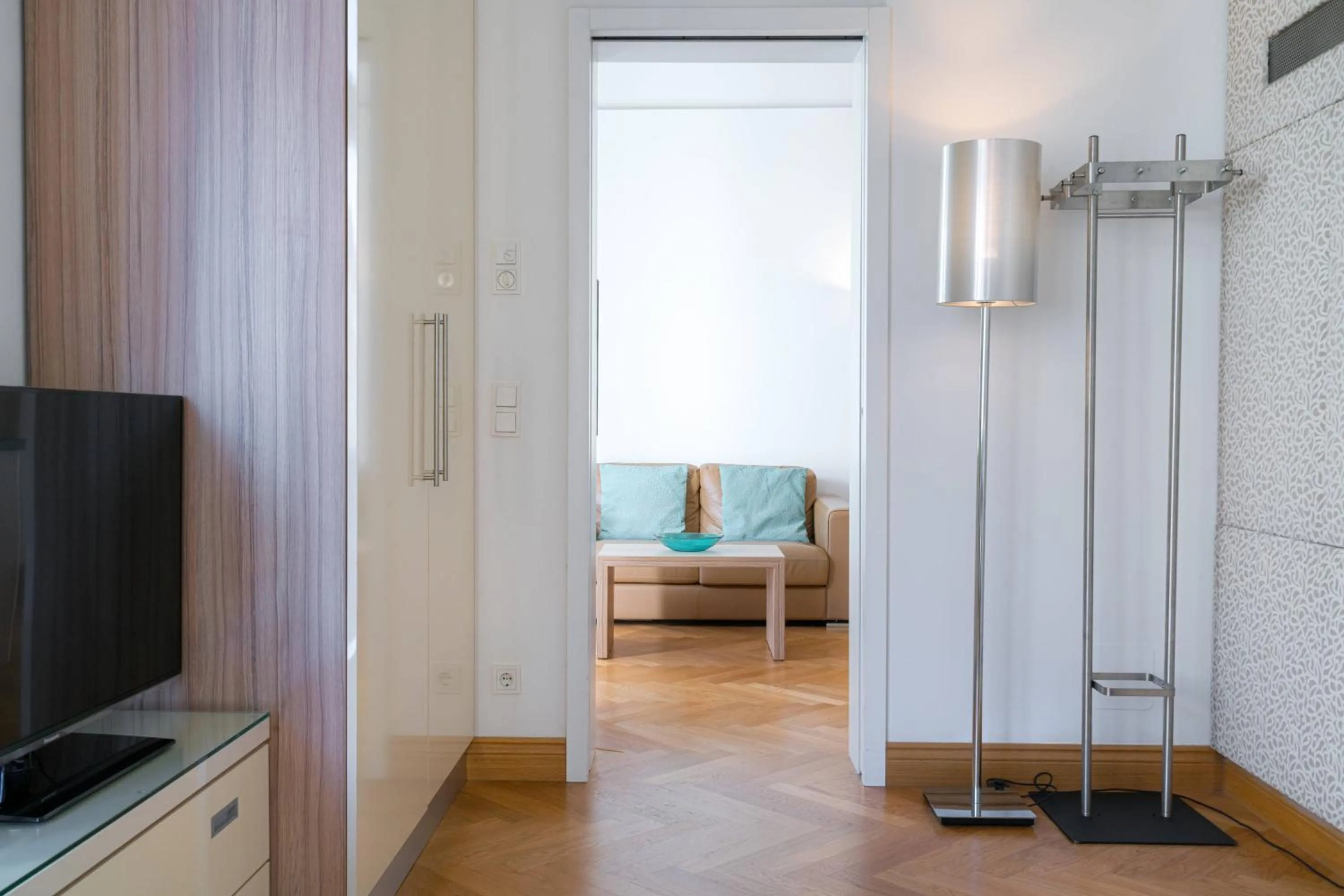 Vienna Residence, City Hall - Parliament