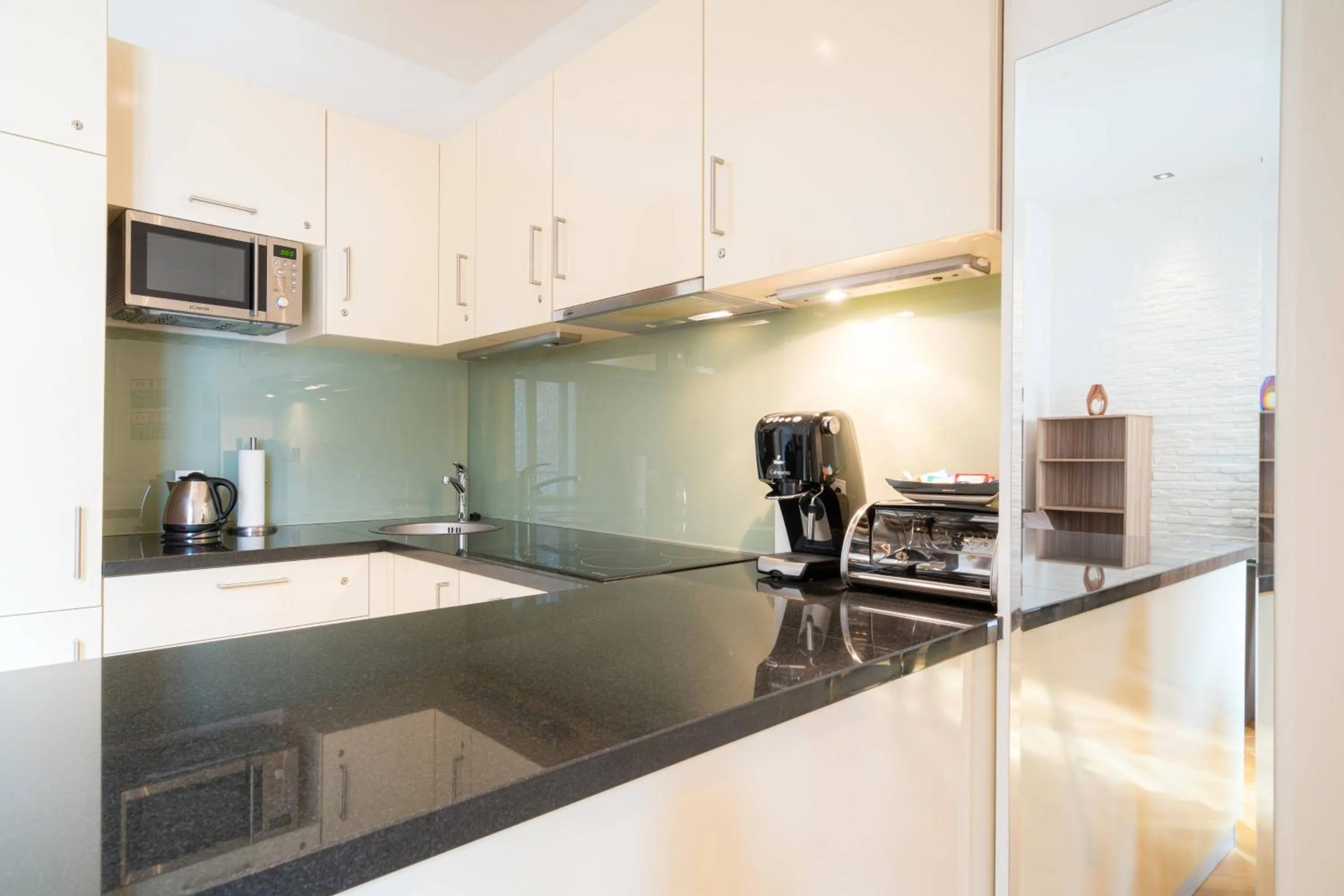 Vienna Residence, City Hall - Parliament