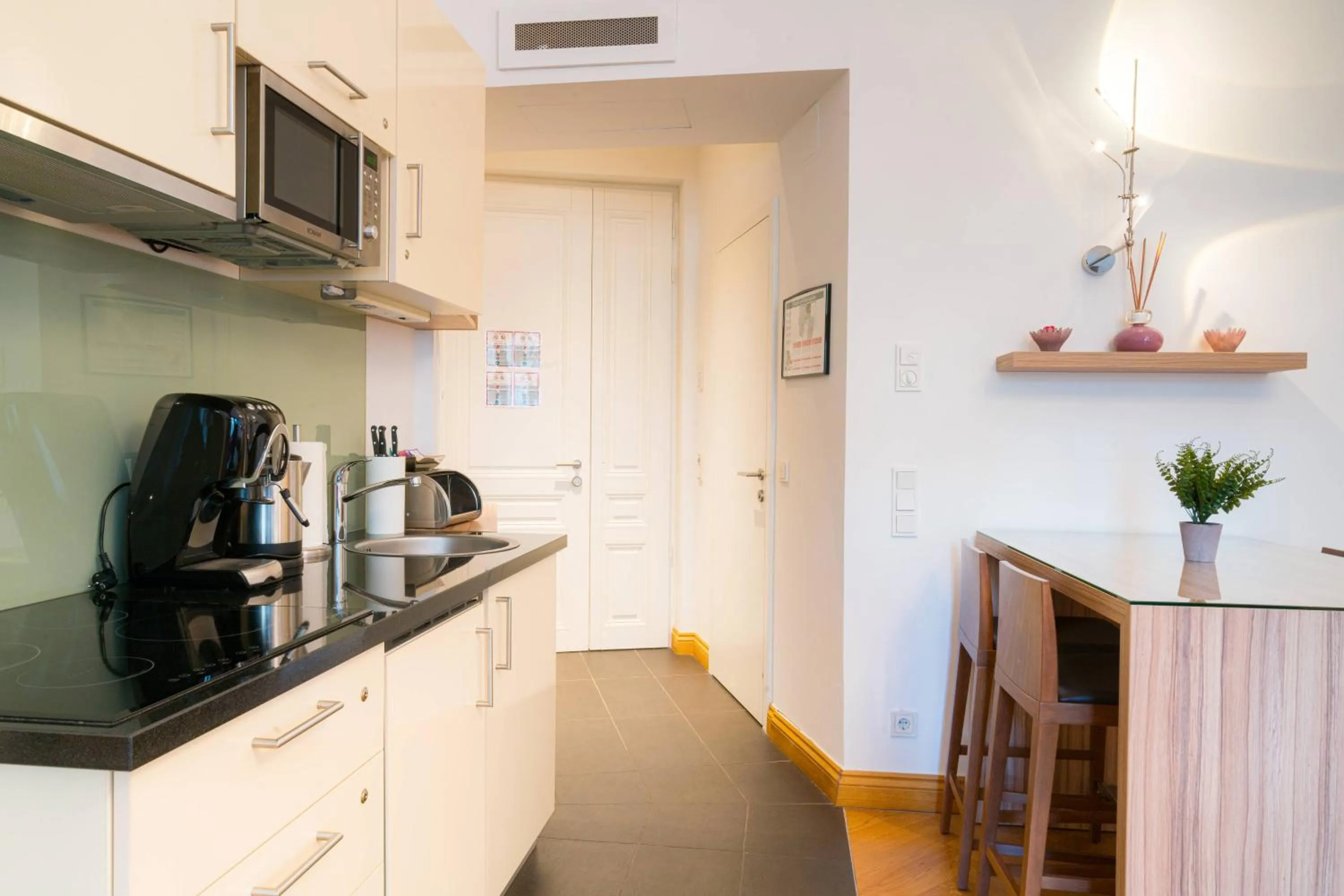 Vienna Residence, City Hall - Parliament