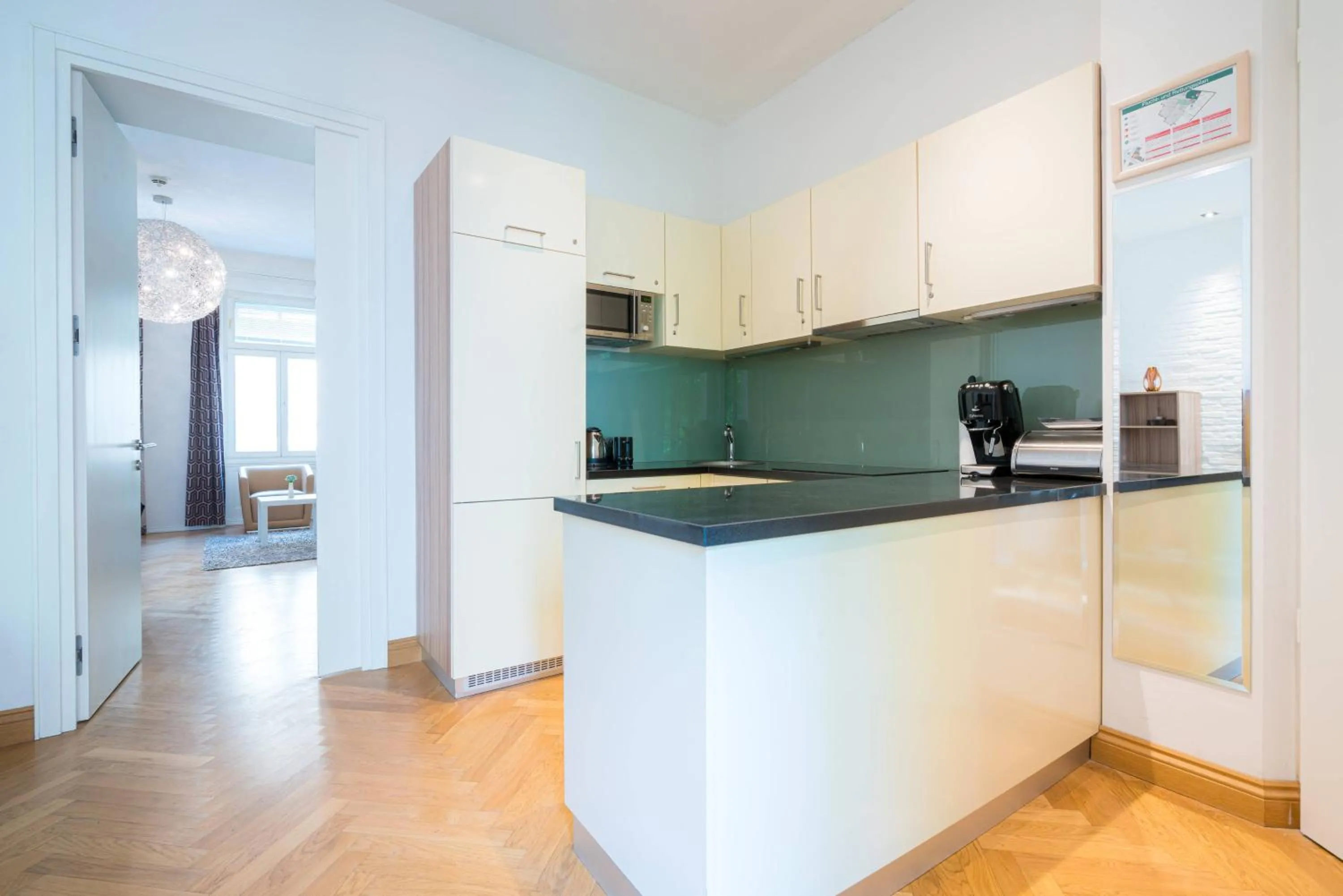 Vienna Residence, City Hall - Parliament